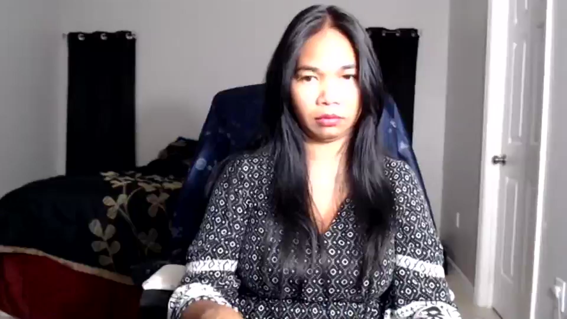 Gallery image thumbnail from Littlekai2025's myfreecams stream on, 05/28/2025, 04:11 image 8 of 20