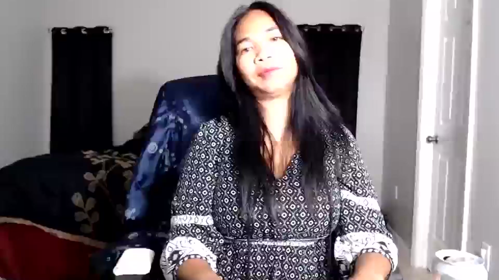 Gallery image thumbnail from Littlekai2025's myfreecams stream on, 05/28/2025, 04:11 image 6 of 20
