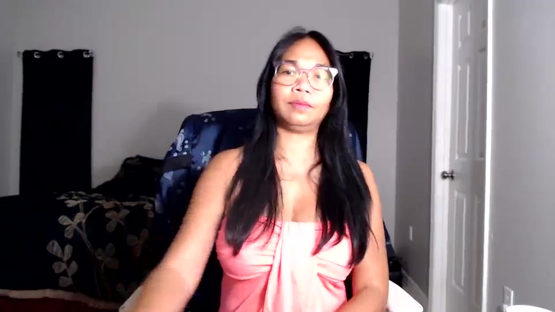 Gallery image thumbnail from Littlekai2025's myfreecams stream on, 05/31/2025, 04:33 image 6 of 20