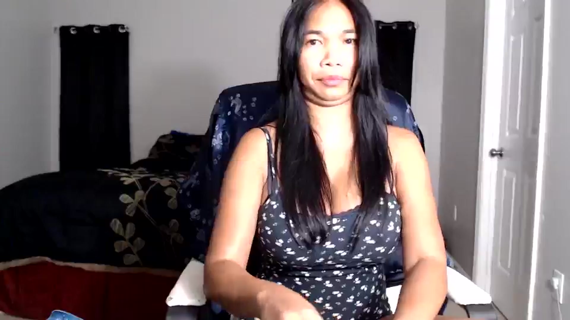 Gallery image thumbnail from Littlekai2025's myfreecams stream on, 06/06/2025, 04:00 image 13 of 20
