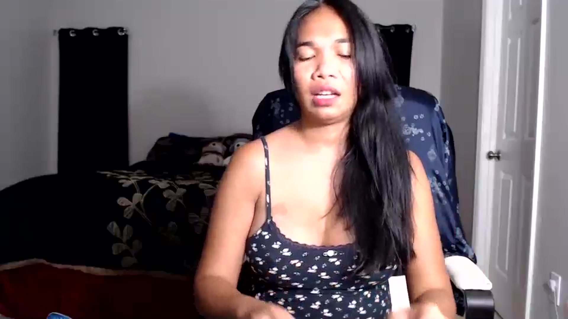 Gallery image thumbnail from Littlekai2025's myfreecams stream on, 06/06/2025, 04:00 image 20 of 20