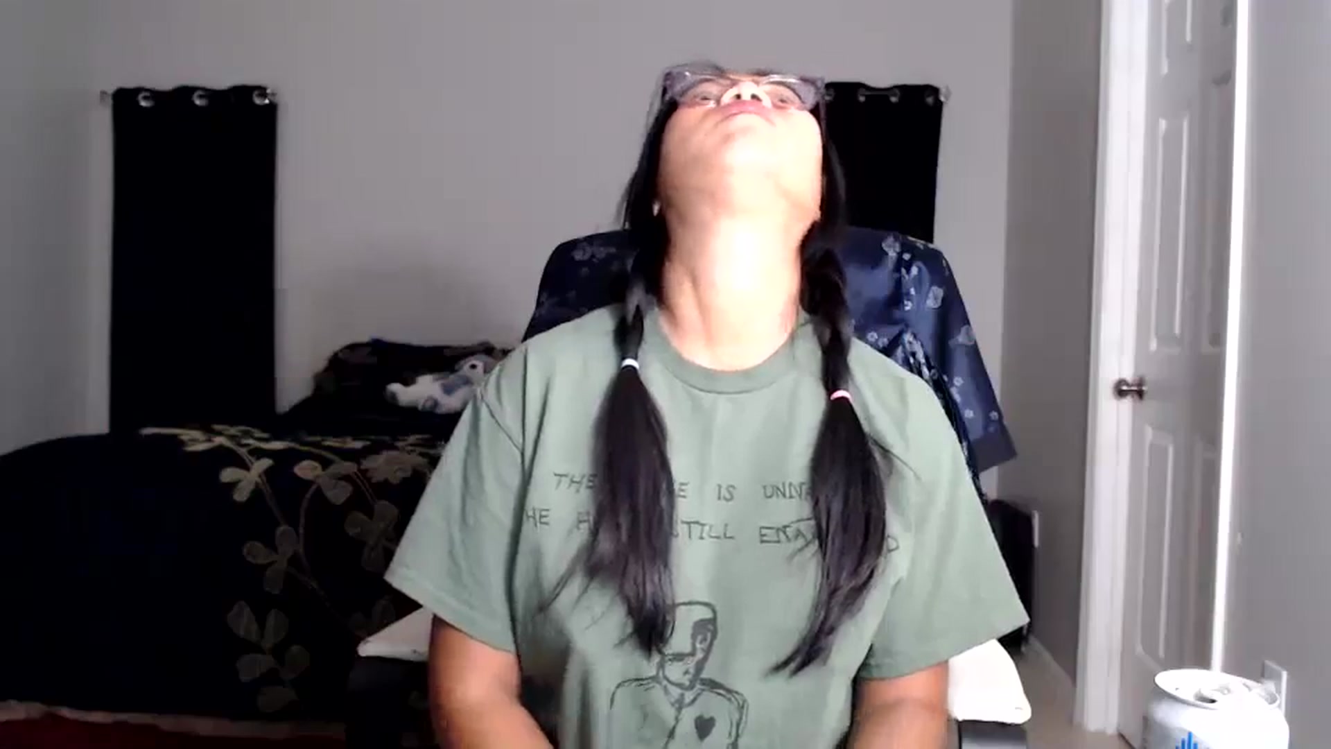Gallery image thumbnail from Littlekai2025's myfreecams stream on, 06/07/2025, 04:15 image 13 of 20