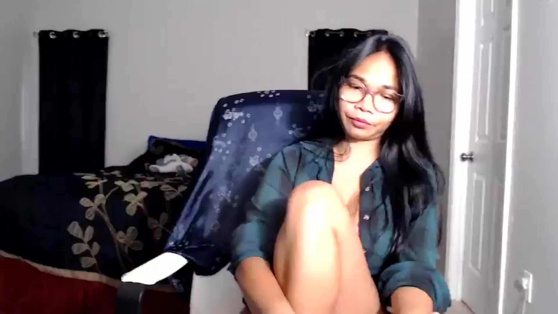 Gallery image thumbnail from Littlekai2025's myfreecams stream on, 06/08/2025, 24:01 image 11 of 20
