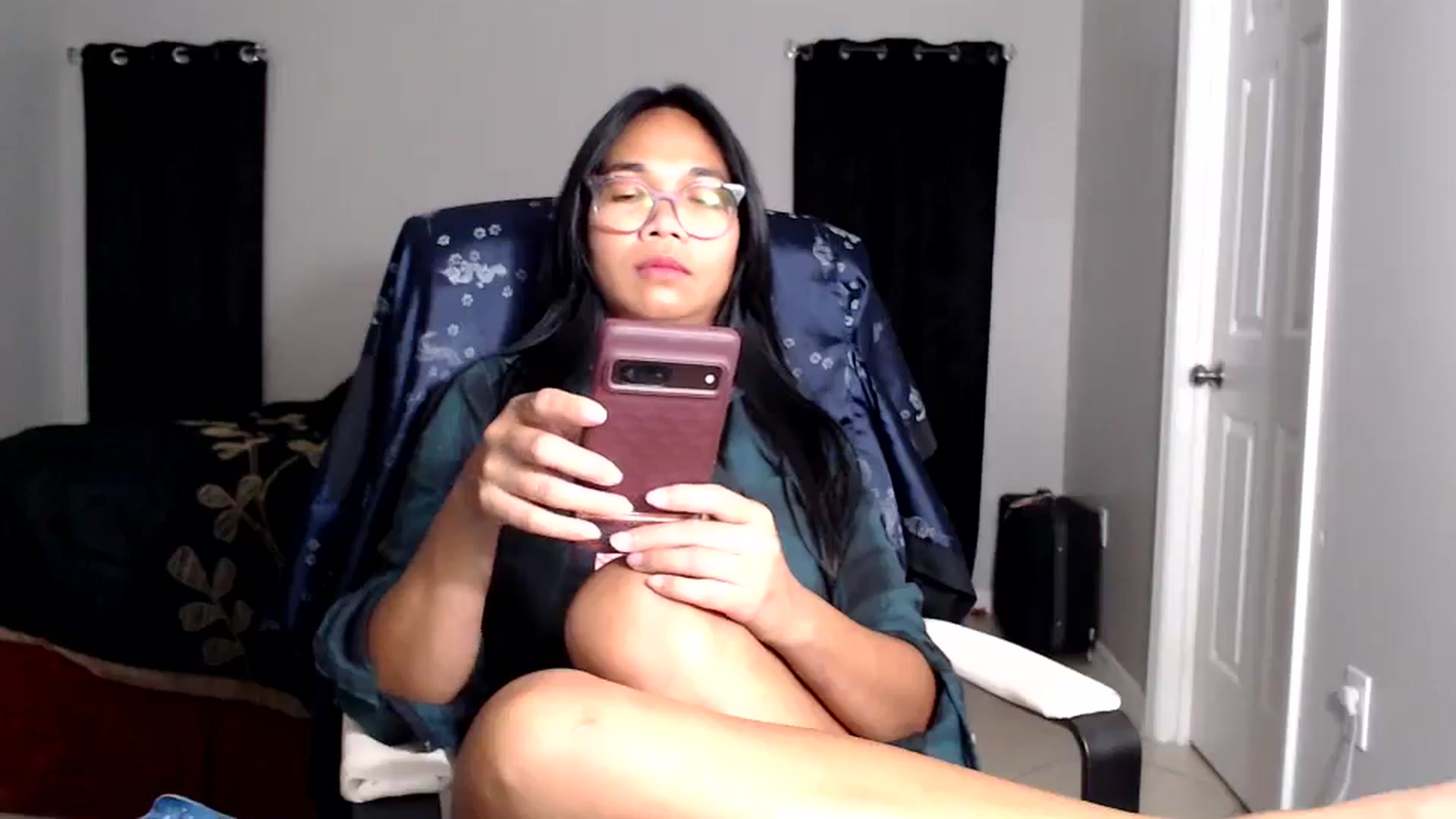 Gallery image thumbnail from Littlekai2025's myfreecams stream on, 06/08/2025, 01:03 image 8 of 20