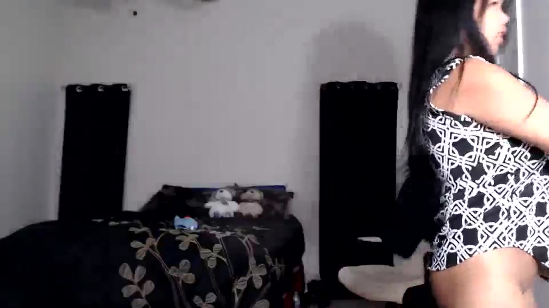 Gallery image thumbnail from Littlekai2025's myfreecams stream on, 06/09/2025, 02:05 image 19 of 20