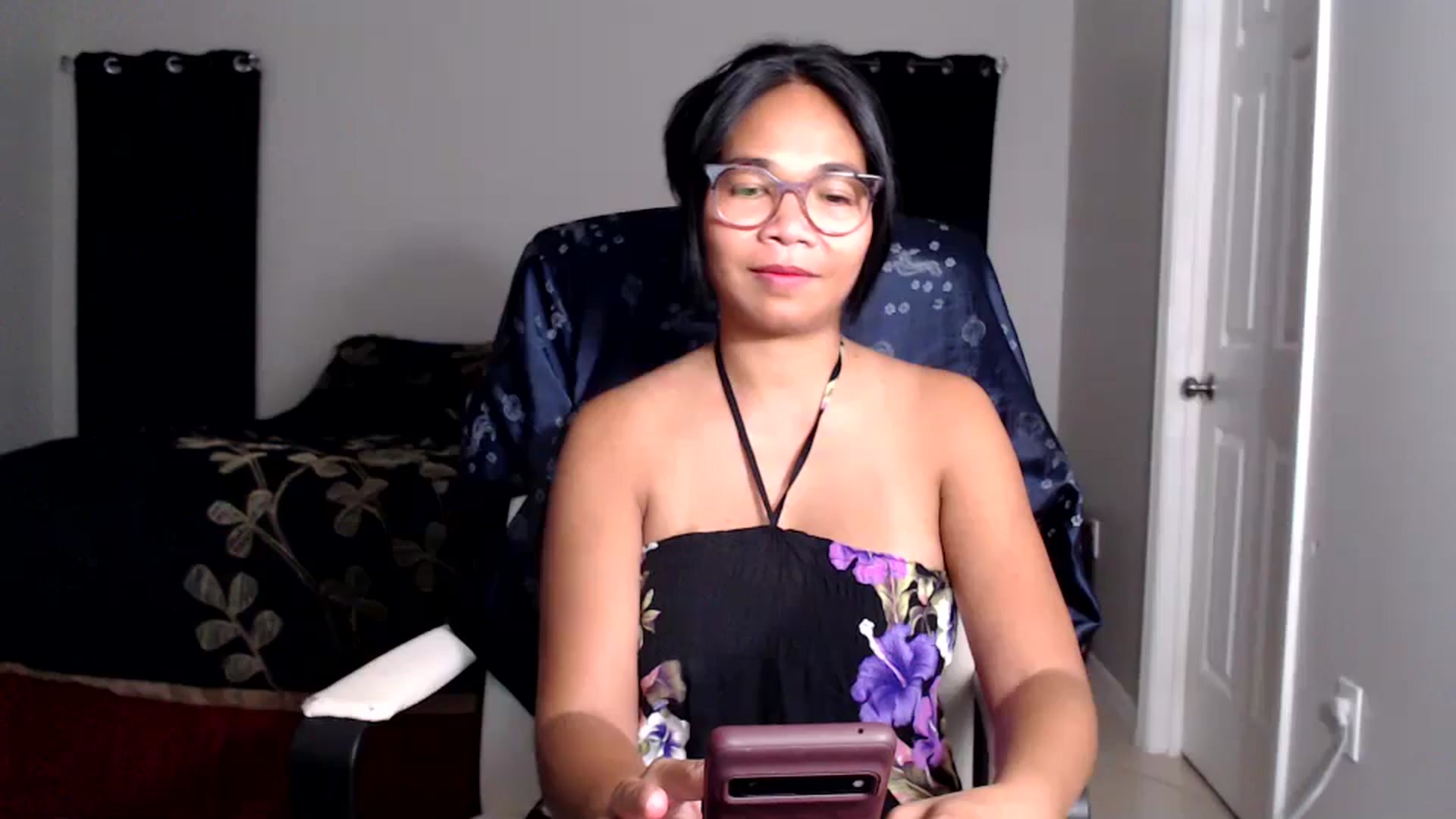Gallery image thumbnail from Littlekai2025's myfreecams stream on, 06/11/2025, 02:00 image 6 of 20