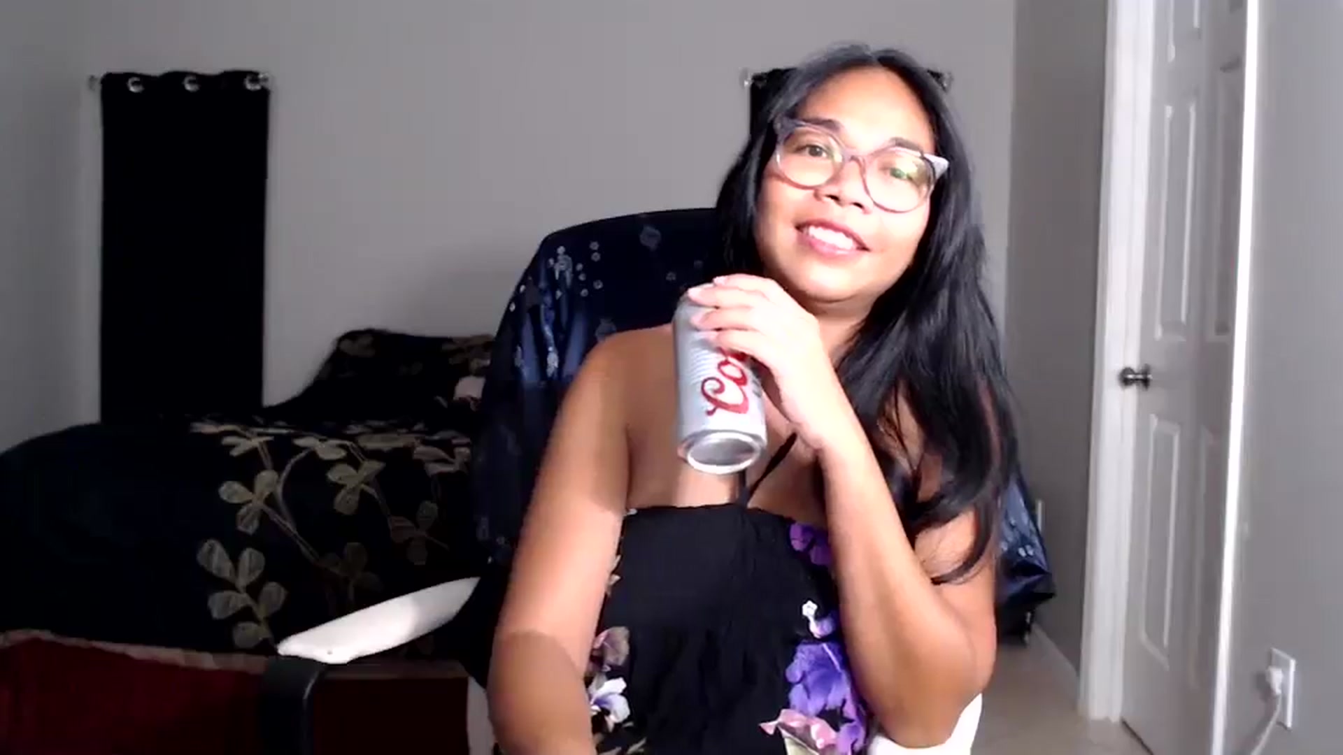 Gallery image thumbnail from Littlekai2025's myfreecams stream on, 06/11/2025, 05:02 image 16 of 20