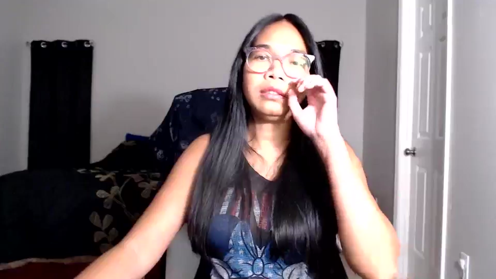 Gallery image thumbnail from Littlekai2025's myfreecams stream on, 06/16/2025, 04:10 image 14 of 20