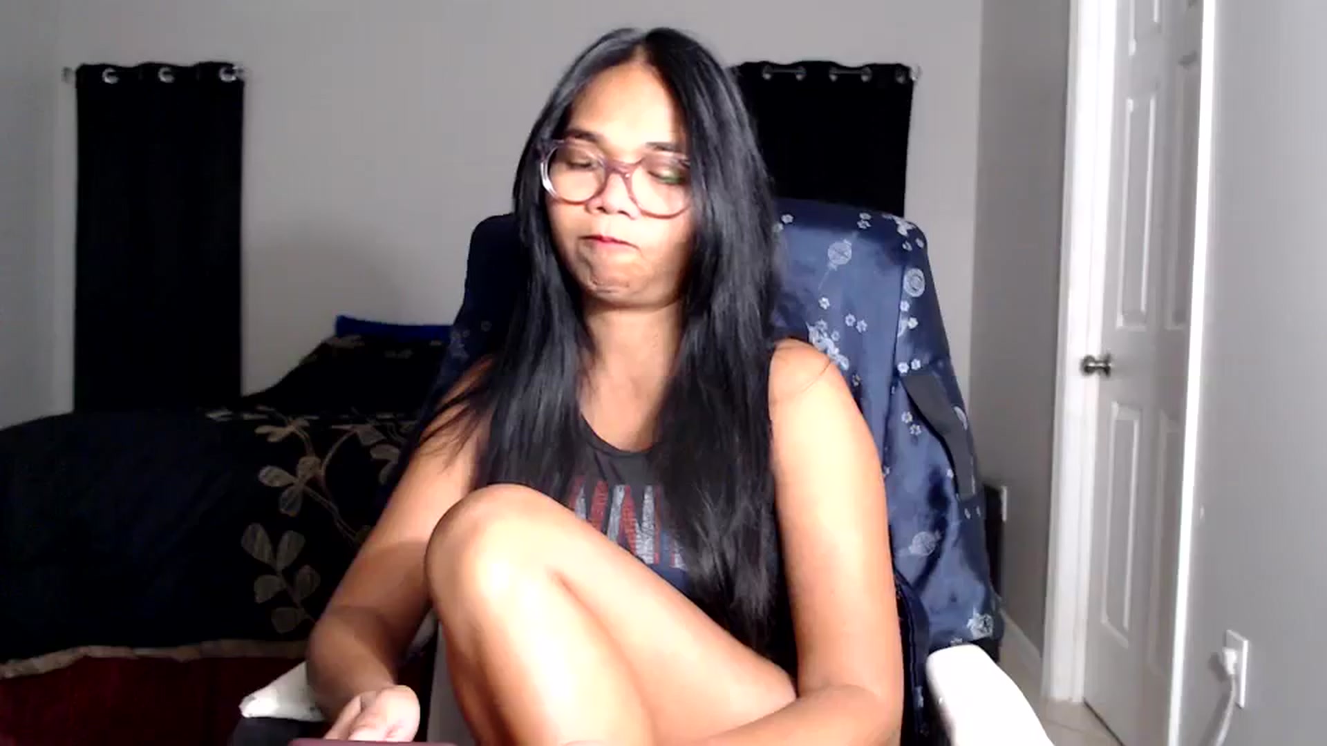 Gallery image thumbnail from Littlekai2025's myfreecams stream on, 06/16/2025, 04:10 image 2 of 20