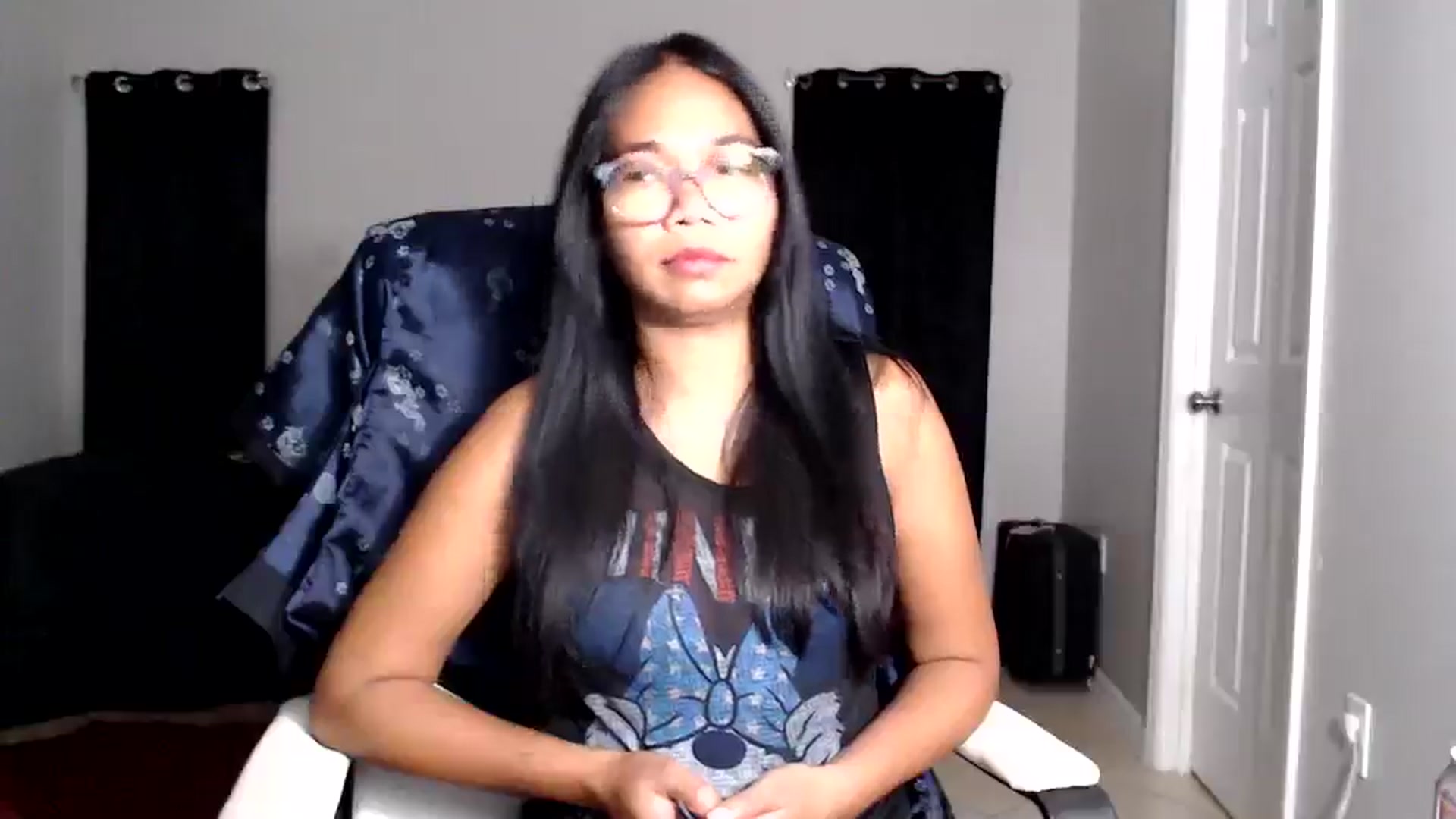 Gallery image thumbnail from Littlekai2025's myfreecams stream on, 06/16/2025, 04:10 image 7 of 20