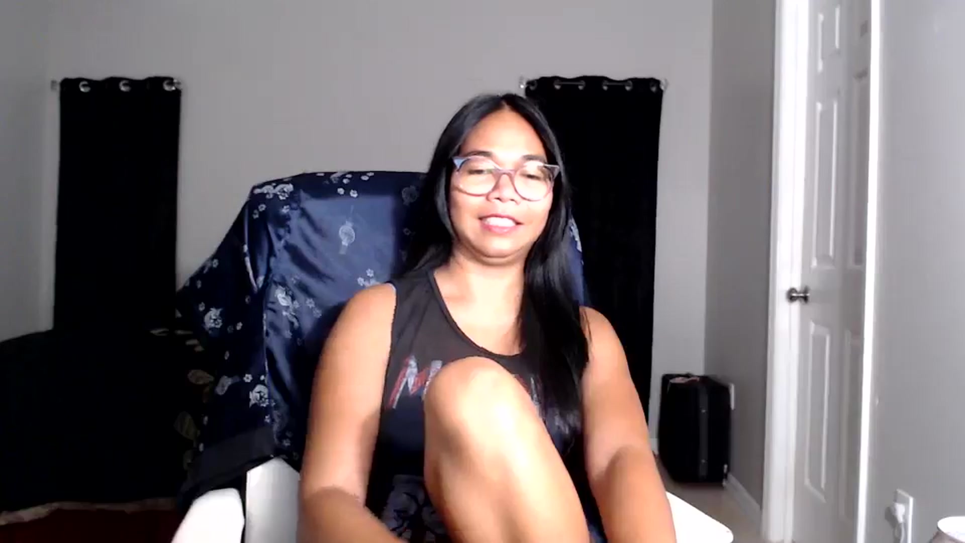 Gallery image thumbnail from Littlekai2025's myfreecams stream on, 06/16/2025, 04:10 image 12 of 20