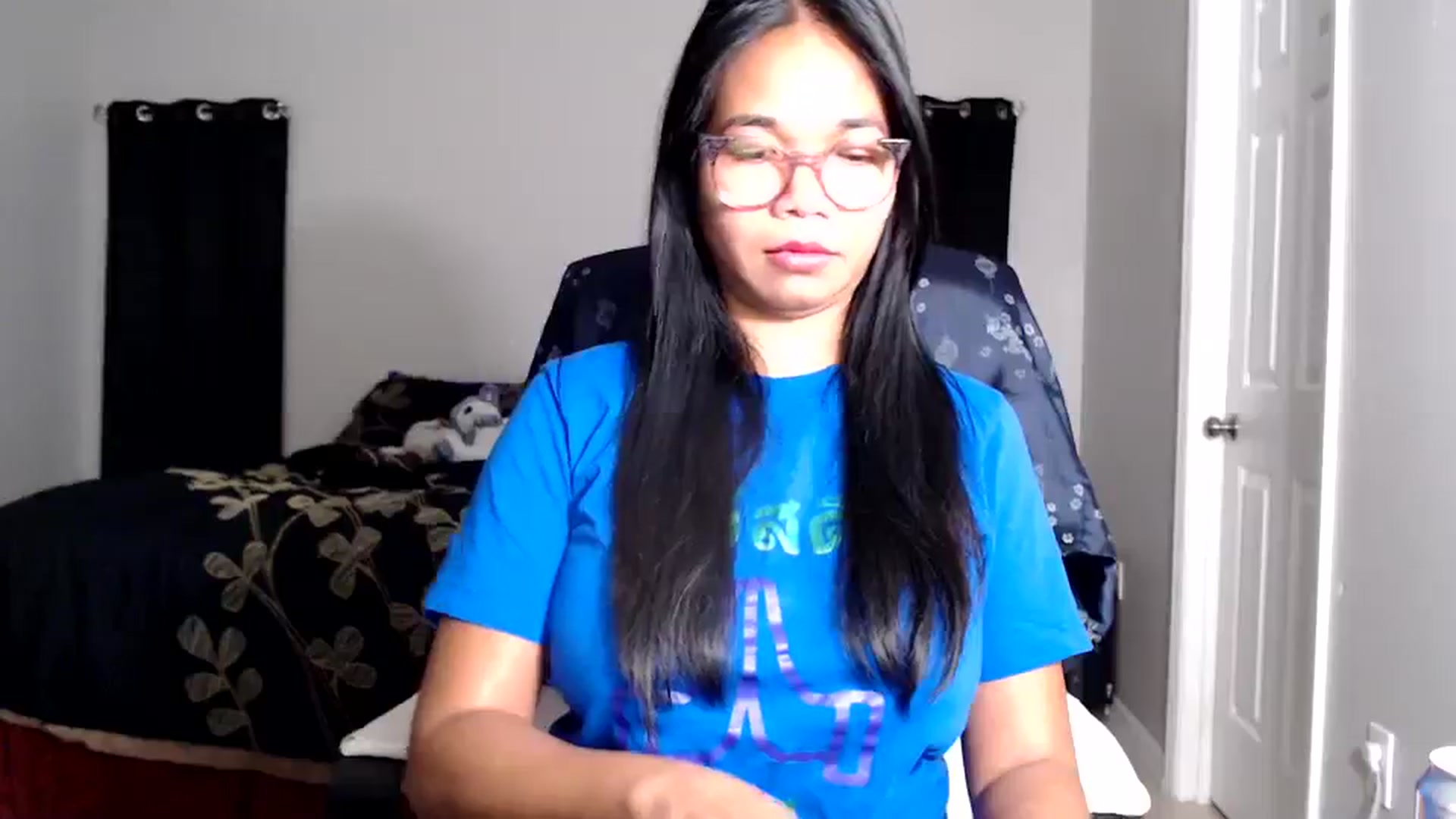 Gallery image thumbnail from Littlekai2025's myfreecams stream on, 06/18/2025, 03:53 image 19 of 20