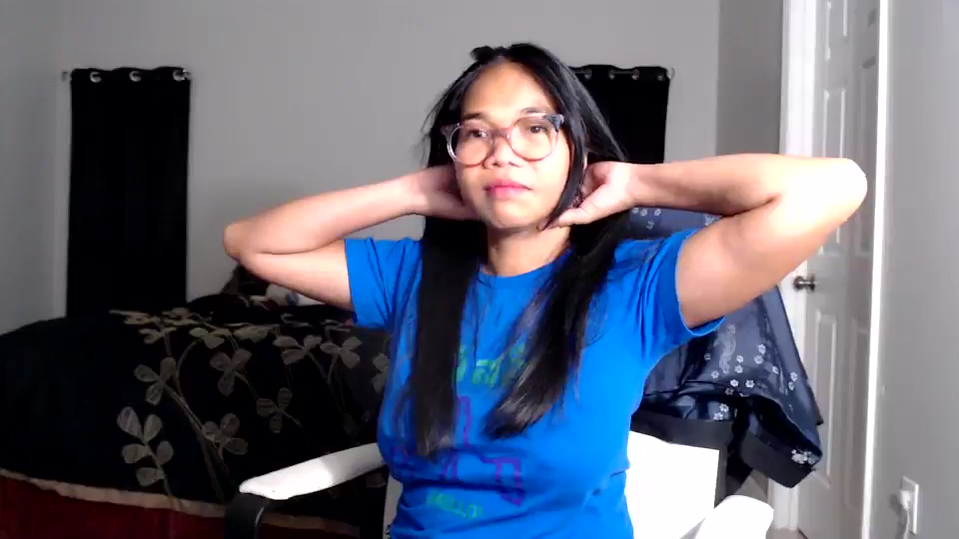 Gallery image thumbnail from Littlekai2025's myfreecams stream on, 06/18/2025, 03:53 image 15 of 20