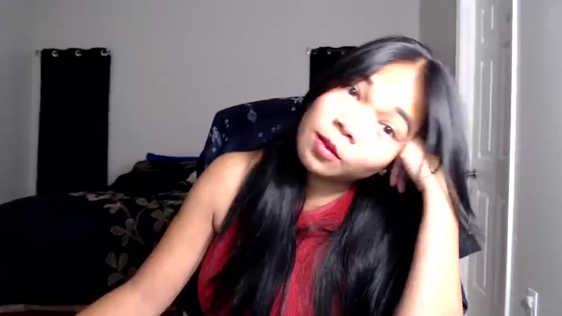 Gallery image thumbnail from Littlekai2025's myfreecams stream on, 06/20/2025, 04:19 image 4 of 20