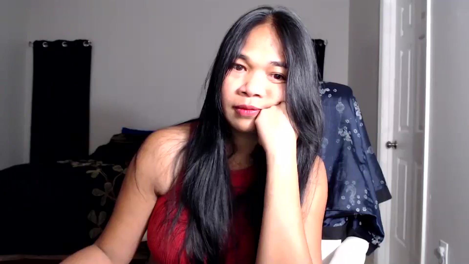 Gallery image thumbnail from Littlekai2025's myfreecams stream on, 06/20/2025, 04:19 image 6 of 20
