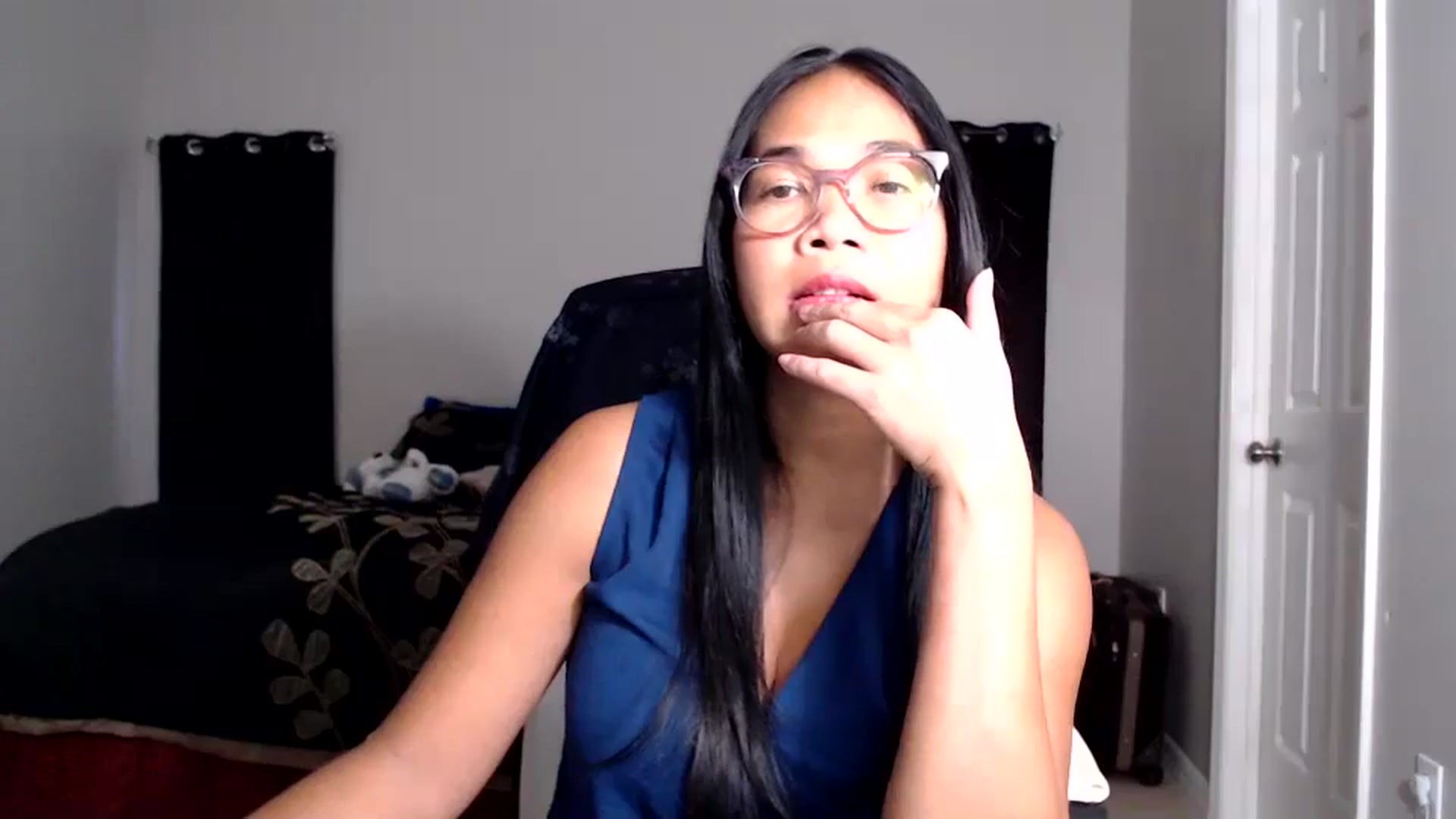 Gallery image thumbnail from Littlekai2025's myfreecams stream on, 06/24/2025, 24:02 image 5 of 20