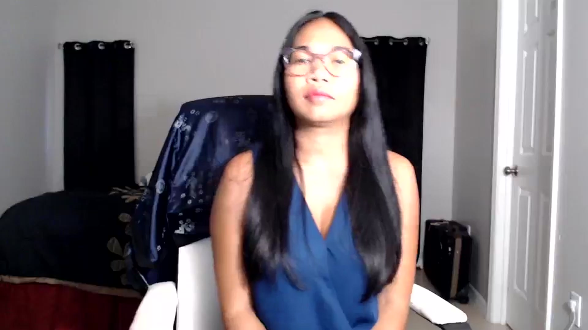 Gallery image thumbnail from Littlekai2025's myfreecams stream on, 06/24/2025, 24:02 image 13 of 20