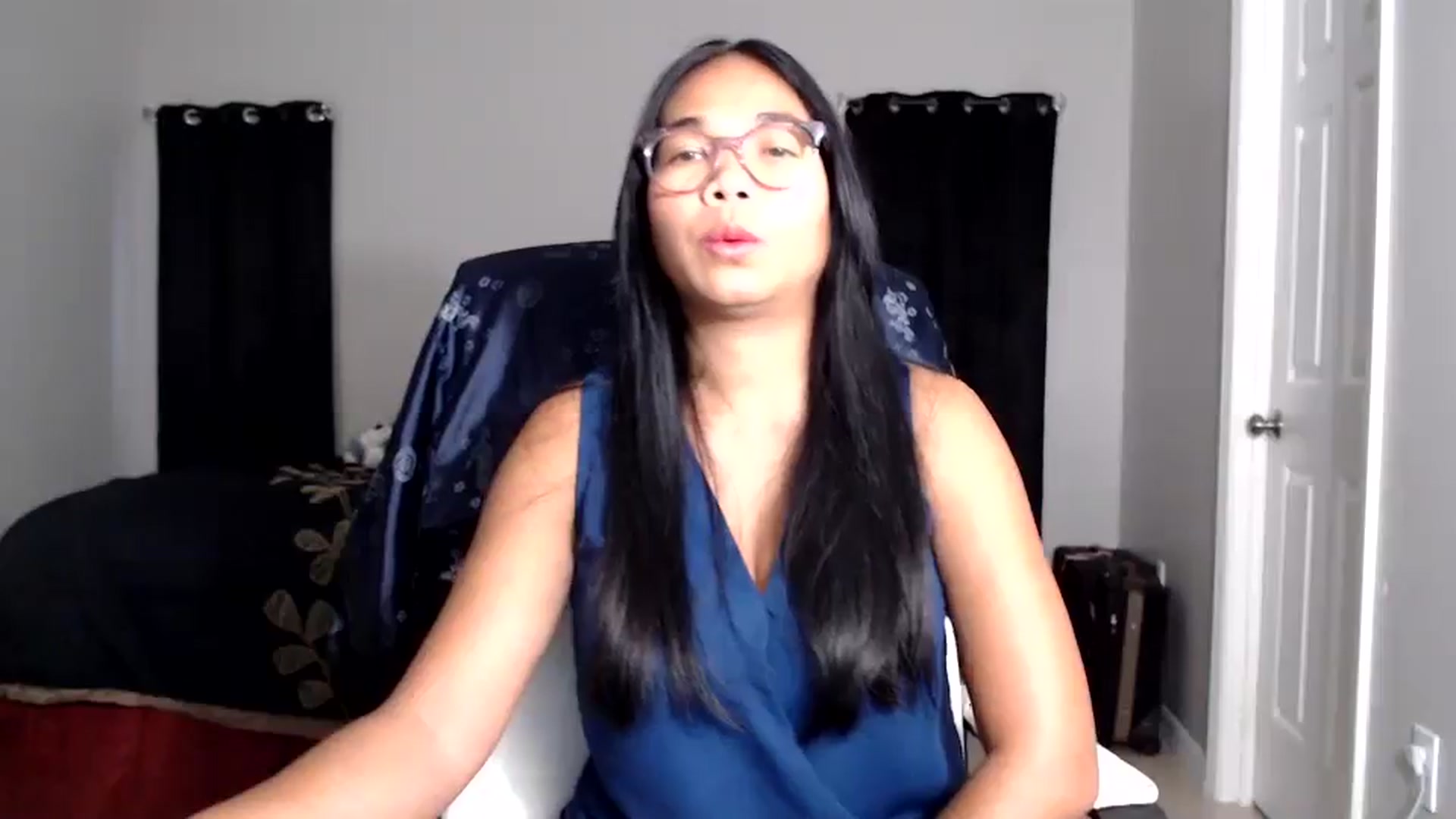 Gallery image thumbnail from Littlekai2025's myfreecams stream on, 06/24/2025, 24:02 image 16 of 20