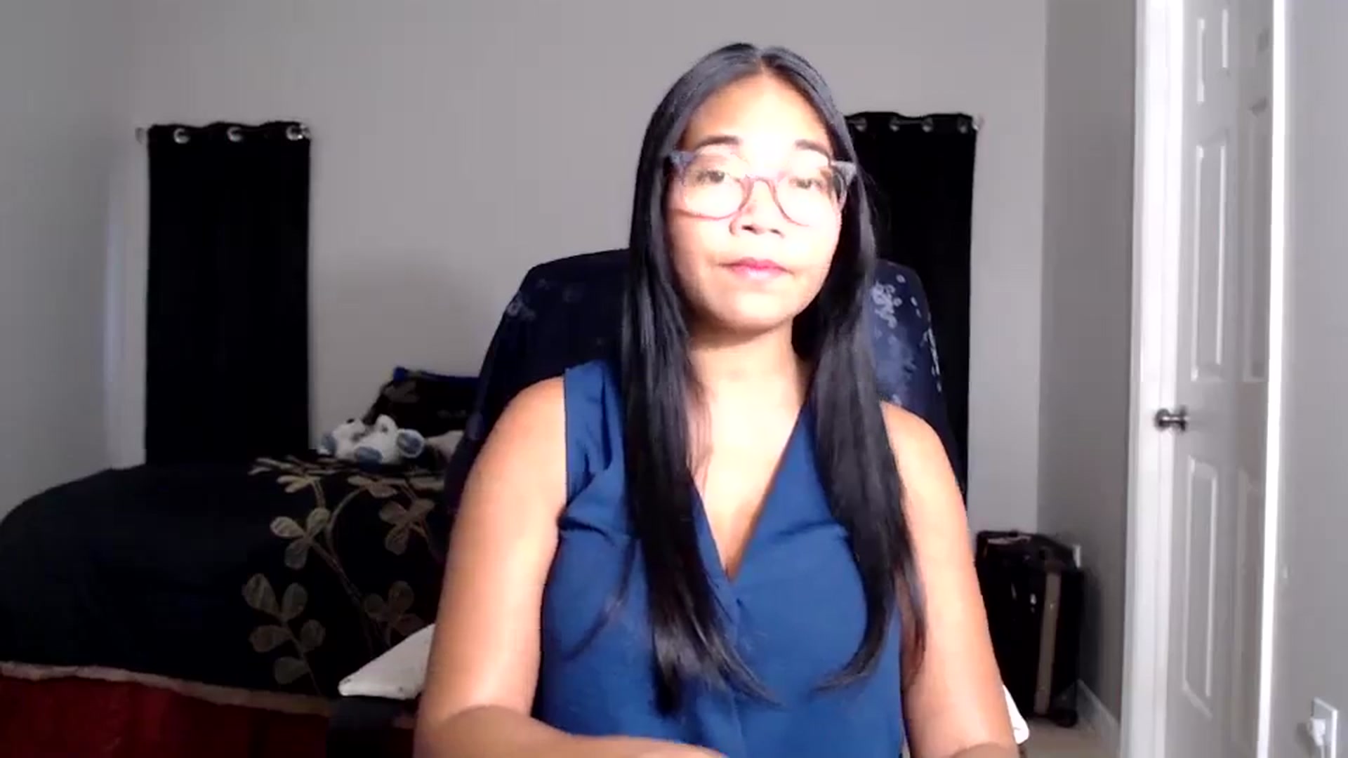 Gallery image thumbnail from Littlekai2025's myfreecams stream on, 06/24/2025, 24:02 image 6 of 20