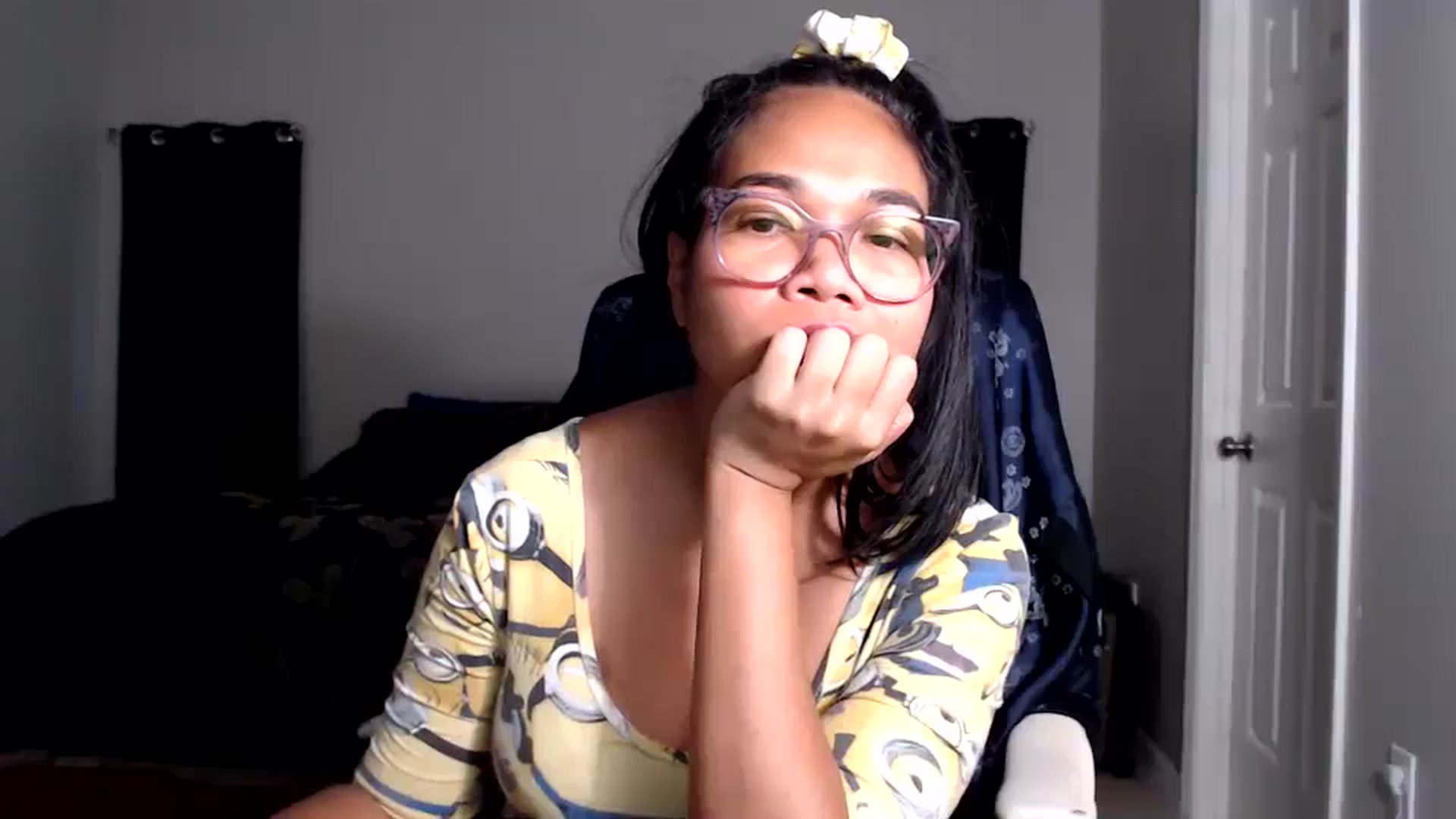 Gallery image thumbnail from Littlekai2025's myfreecams stream on, 06/26/2025, 03:26 image 6 of 20