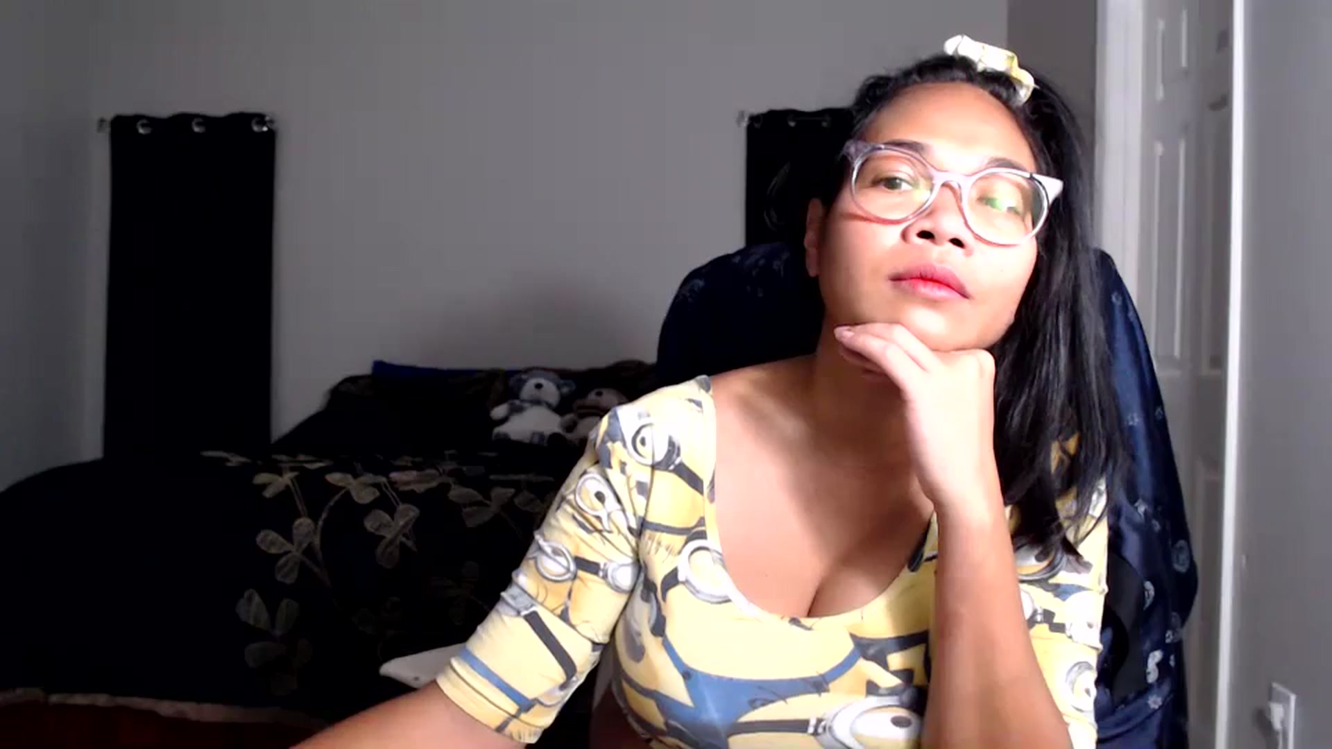 Gallery image thumbnail from Littlekai2025's myfreecams stream on, 06/26/2025, 03:26 image 9 of 20
