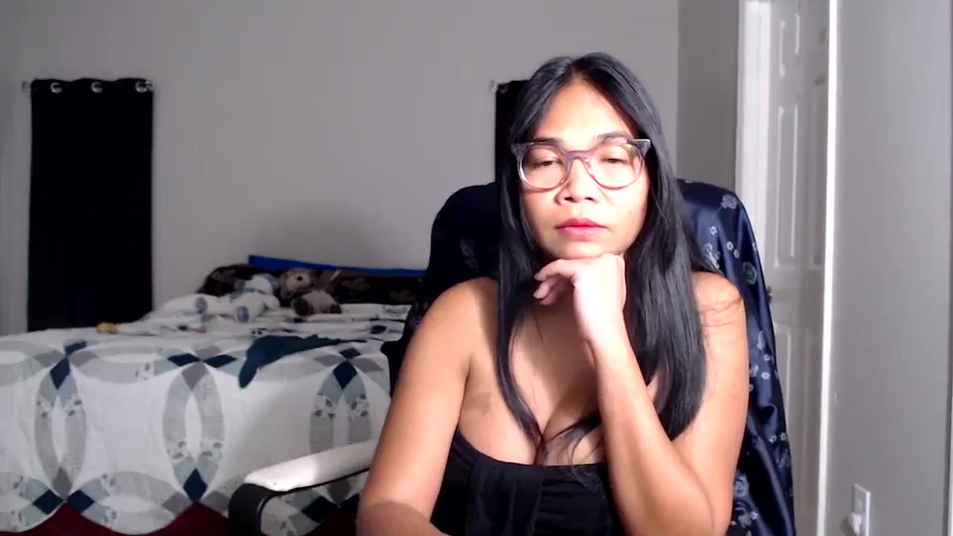 Gallery image thumbnail from Littlekai2025's myfreecams stream on, 07/02/2025, 01:49 image 2 of 20