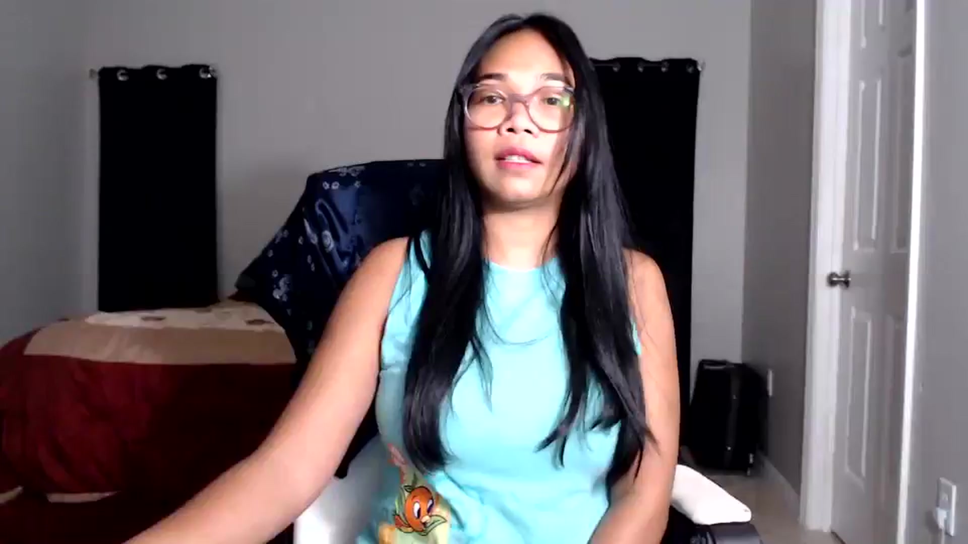 Gallery image thumbnail from Littlekai2025's myfreecams stream on, 07/03/2025, 01:24 image 1 of 20