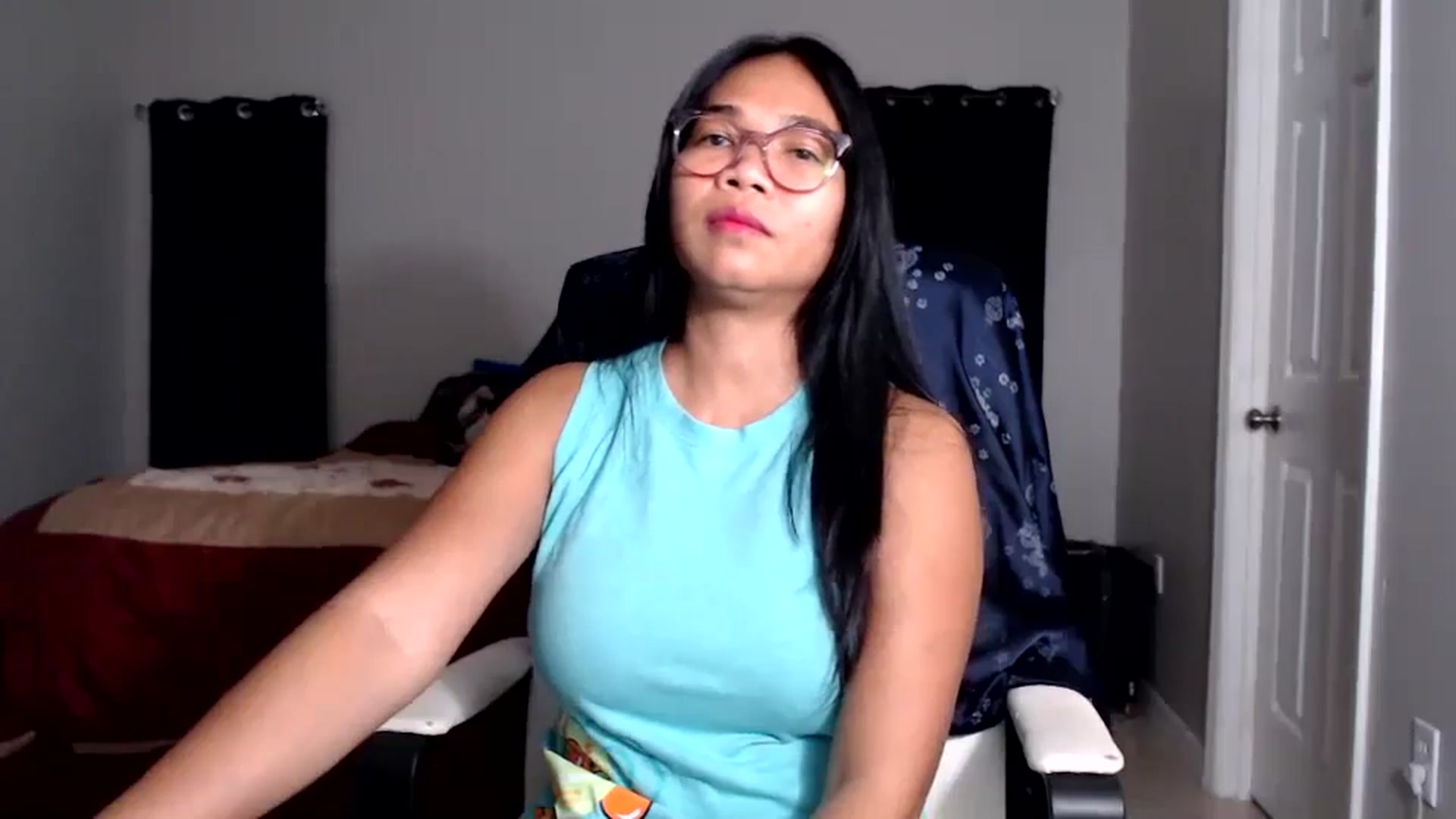 Gallery image thumbnail from Littlekai2025's myfreecams stream on, 07/03/2025, 01:24 image 4 of 20