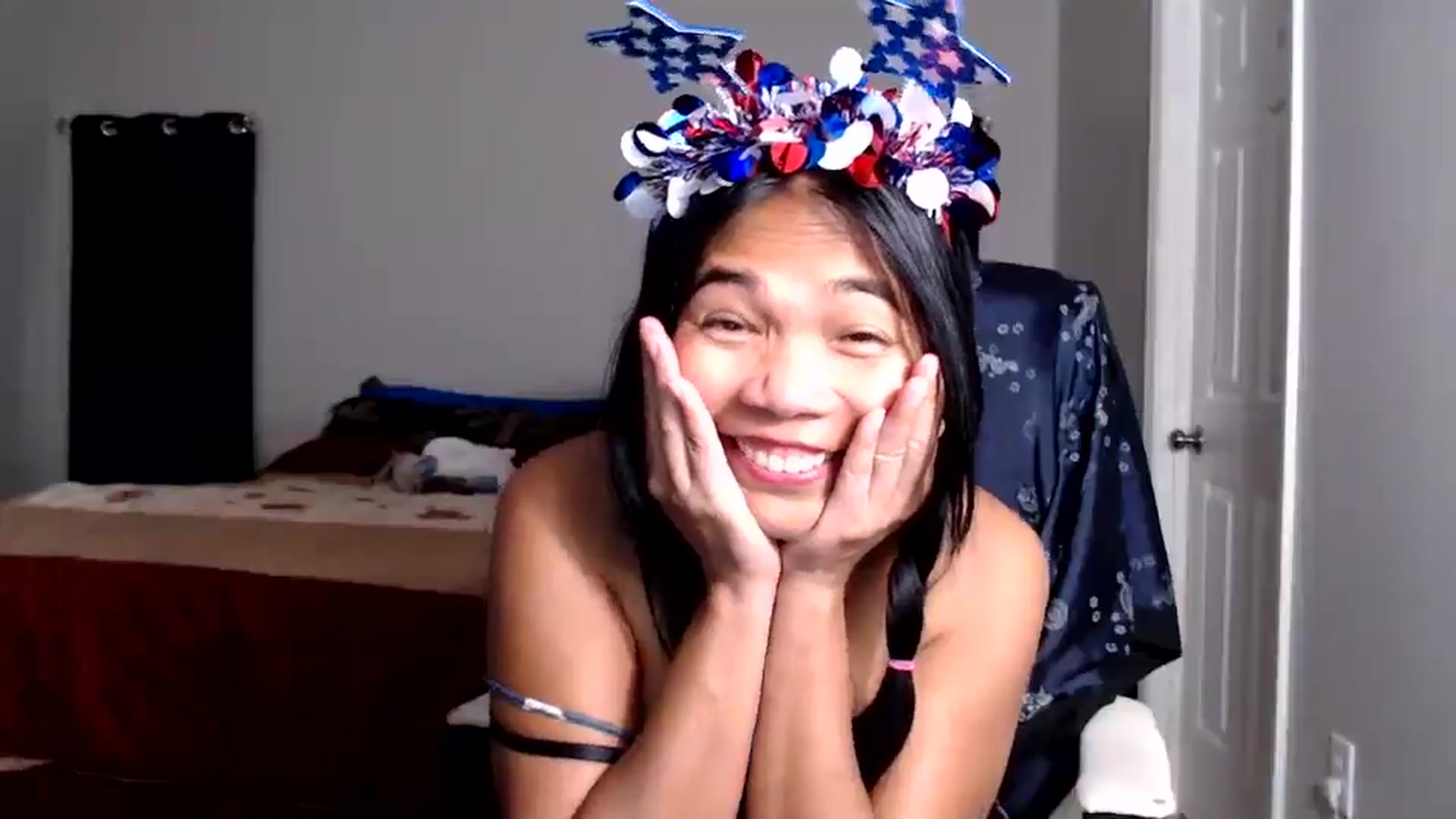 Gallery image thumbnail from Littlekai2025's myfreecams stream on, 07/05/2025, 24:00 image 19 of 20