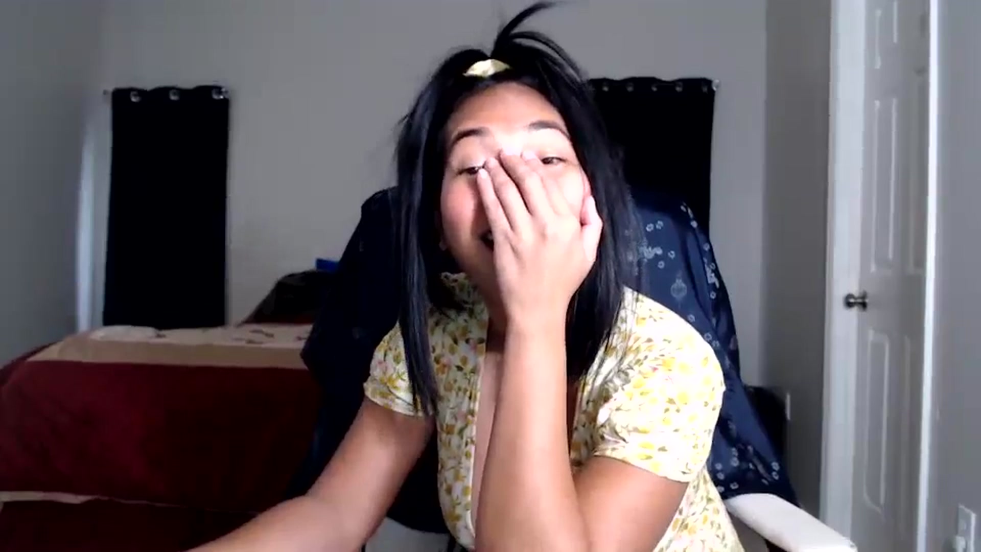 Gallery image thumbnail from Littlekai2025's myfreecams stream on, 07/05/2025, 21:23 image 9 of 20