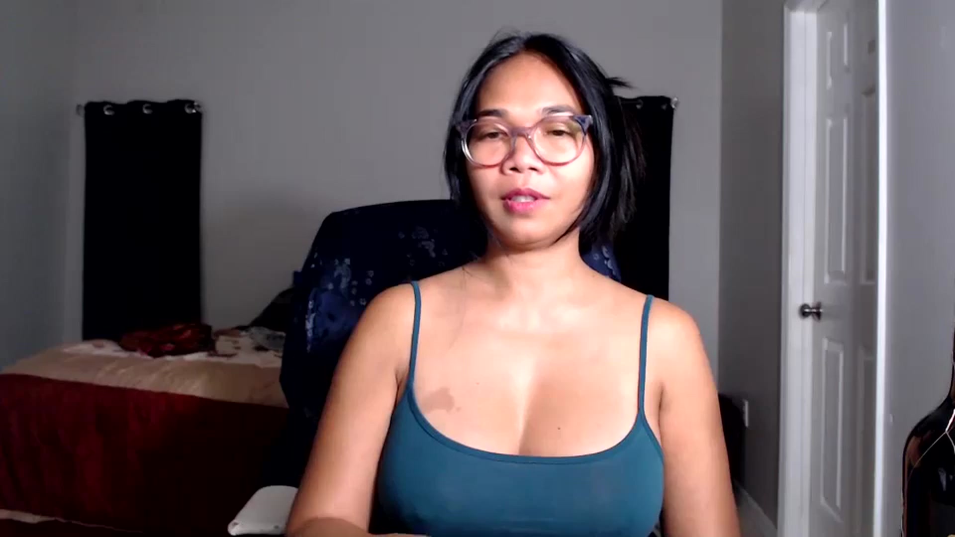 Gallery image thumbnail from Littlekai2025's myfreecams stream on, 07/07/2025, 03:55 image 18 of 20