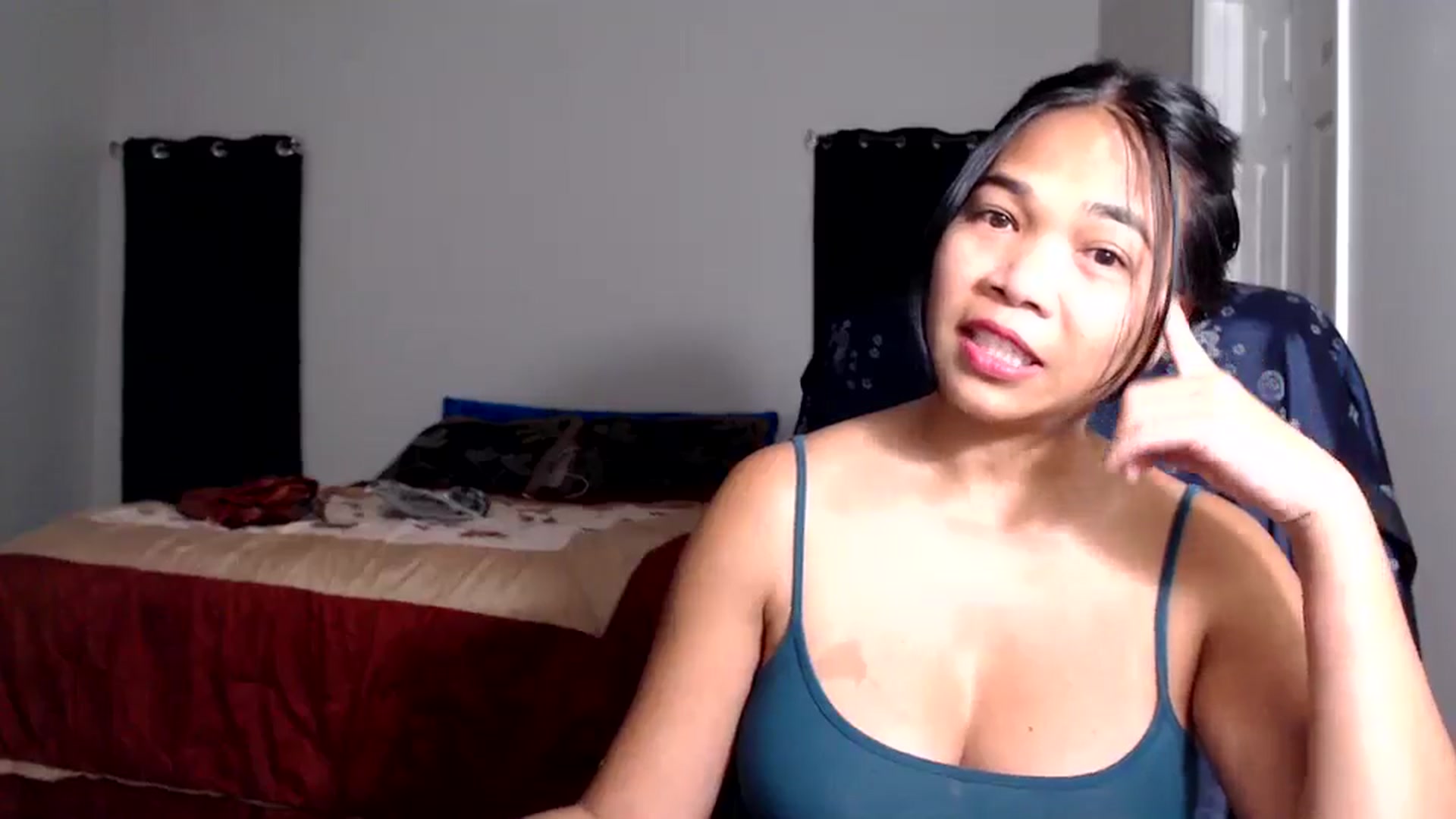 Gallery image thumbnail from Littlekai2025's myfreecams stream on, 07/07/2025, 03:55 image 8 of 20