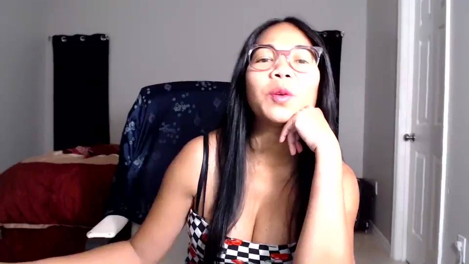 Gallery image thumbnail from Littlekai2025's myfreecams stream on, 07/08/2025, 03:31 image 10 of 20