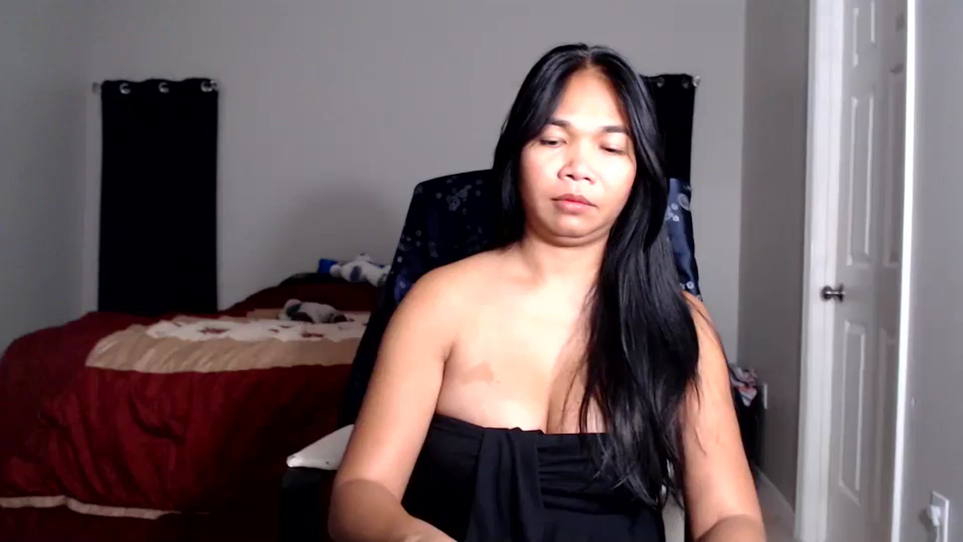 Gallery image thumbnail from Littlekai2025's myfreecams stream on, 07/15/2025, 01:25 image 7 of 20