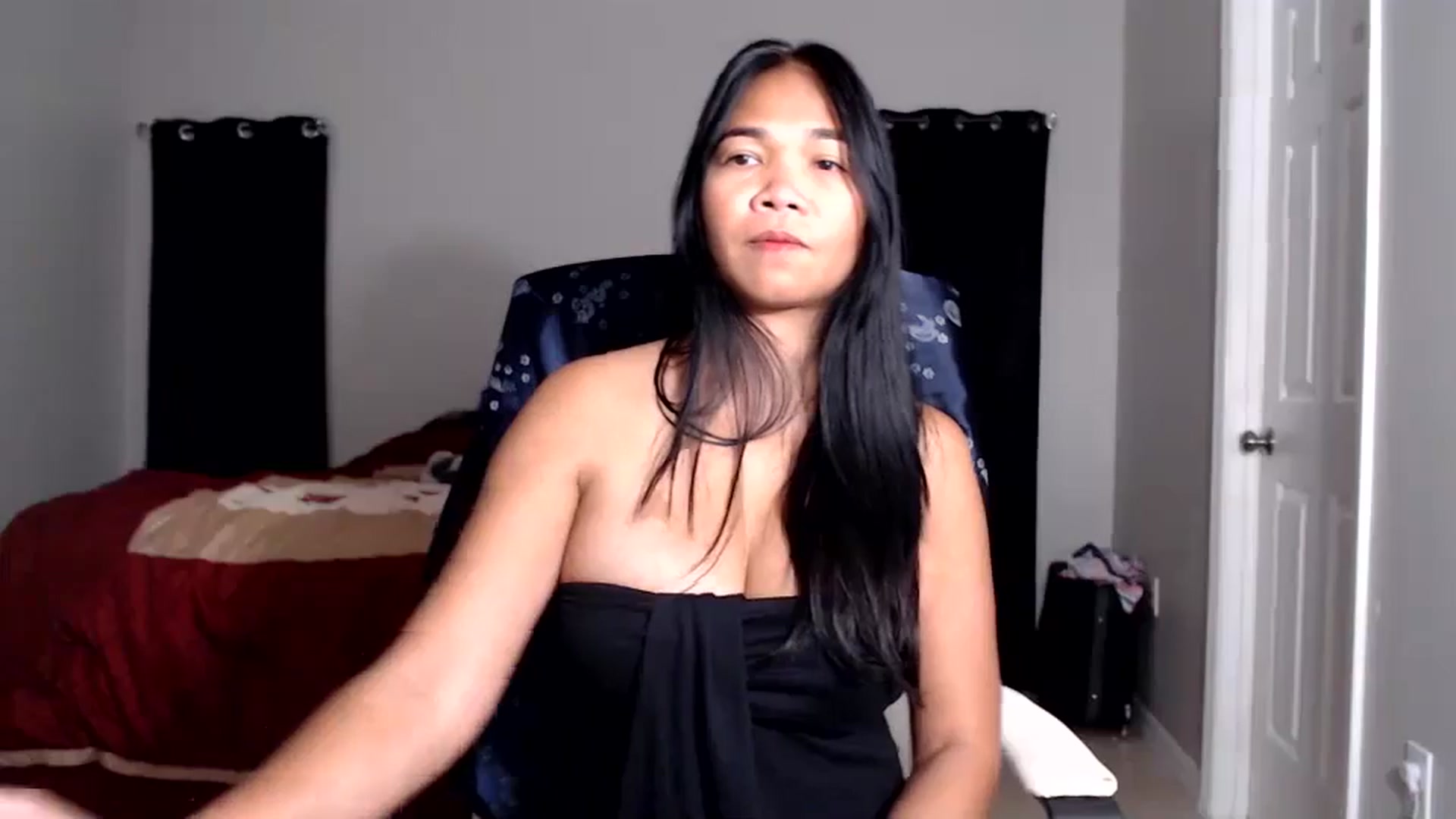 Gallery image thumbnail from Littlekai2025's myfreecams stream on, 07/15/2025, 01:25 image 15 of 20