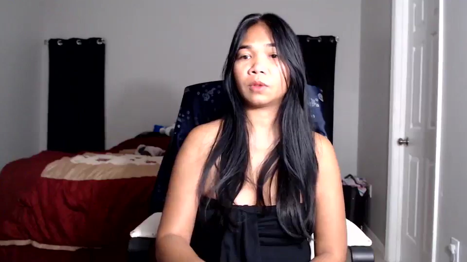 Gallery image thumbnail from Littlekai2025's myfreecams stream on, 07/15/2025, 01:25 image 17 of 20
