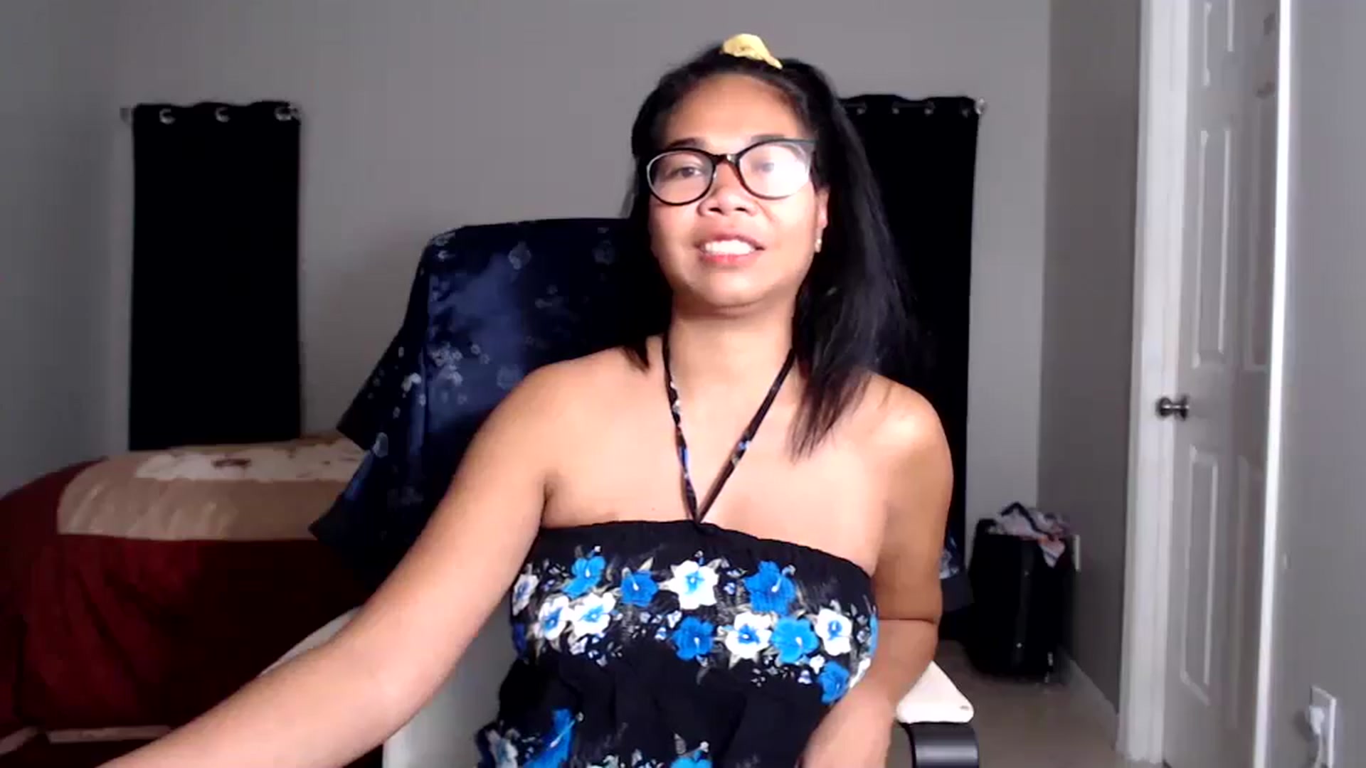 Gallery image thumbnail from Littlekai2025's myfreecams stream on, 07/16/2025, 02:04 image 8 of 20