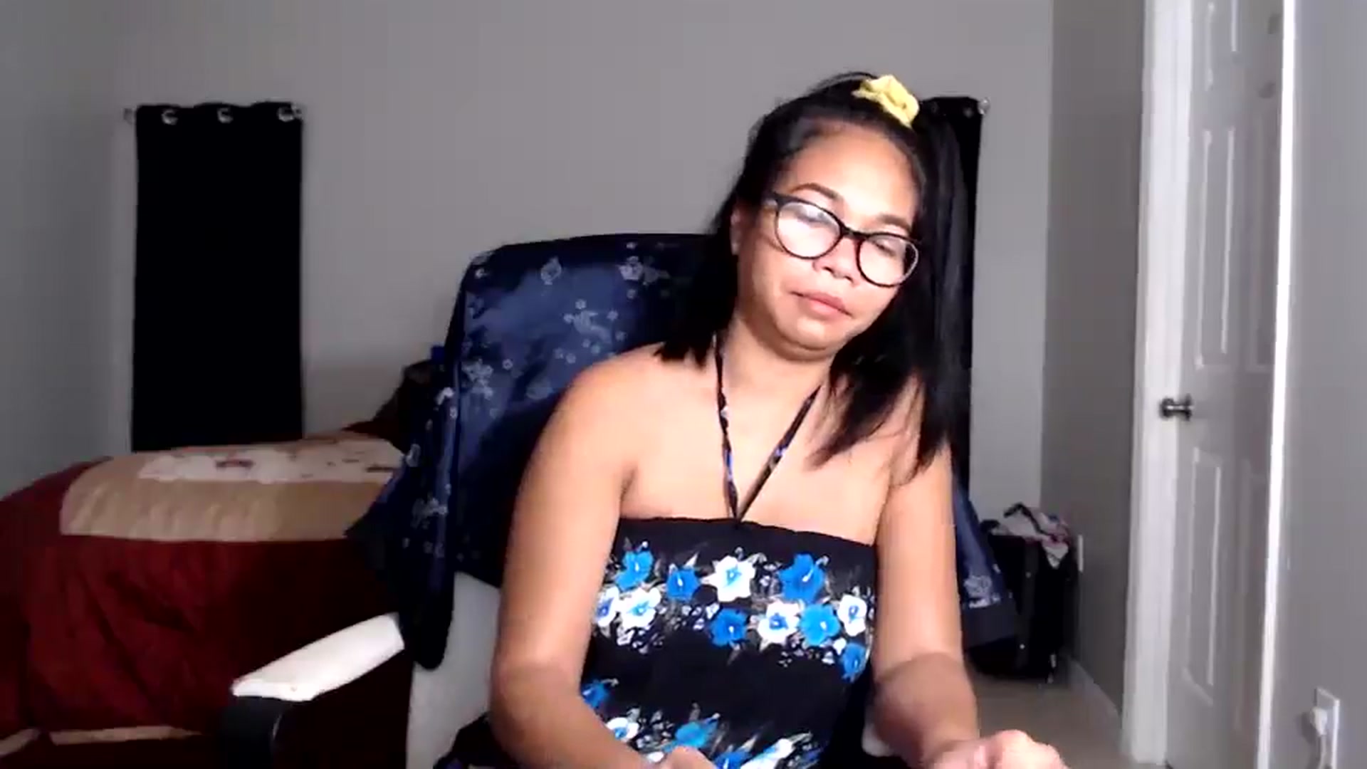 Gallery image thumbnail from Littlekai2025's myfreecams stream on, 07/16/2025, 02:04 image 16 of 20