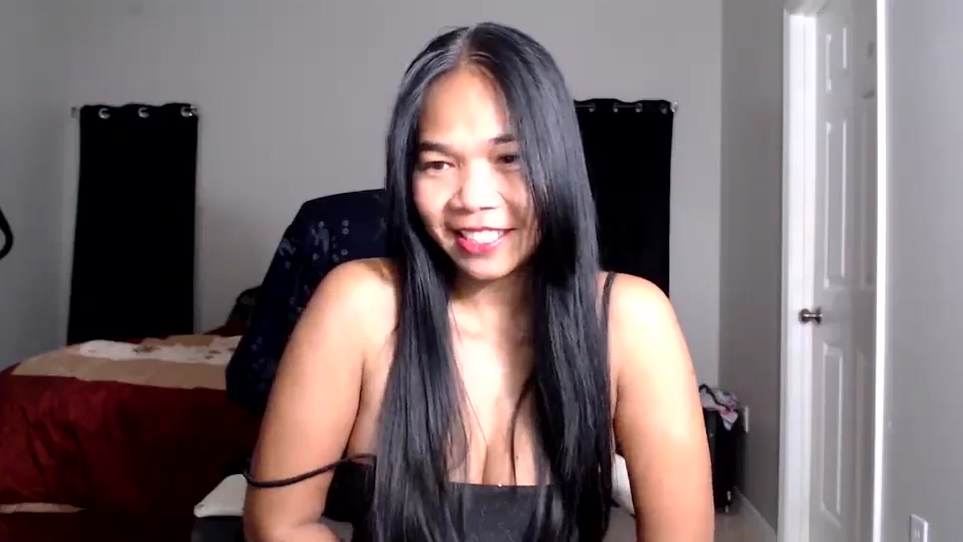 Gallery image thumbnail from Littlekai2025's myfreecams stream on, 07/20/2025, 04:59 image 7 of 20