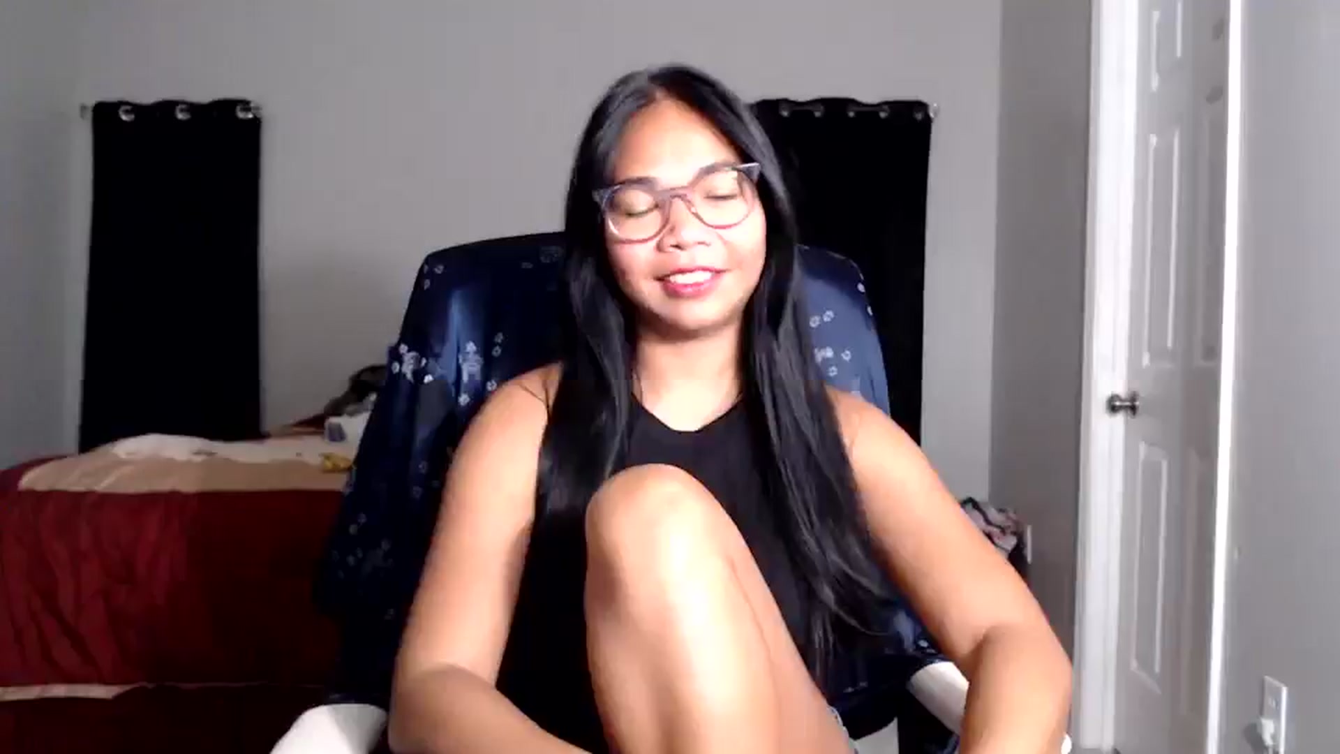 Gallery image thumbnail from Littlekai2025's myfreecams stream on, 07/22/2025, 04:13 image 7 of 20