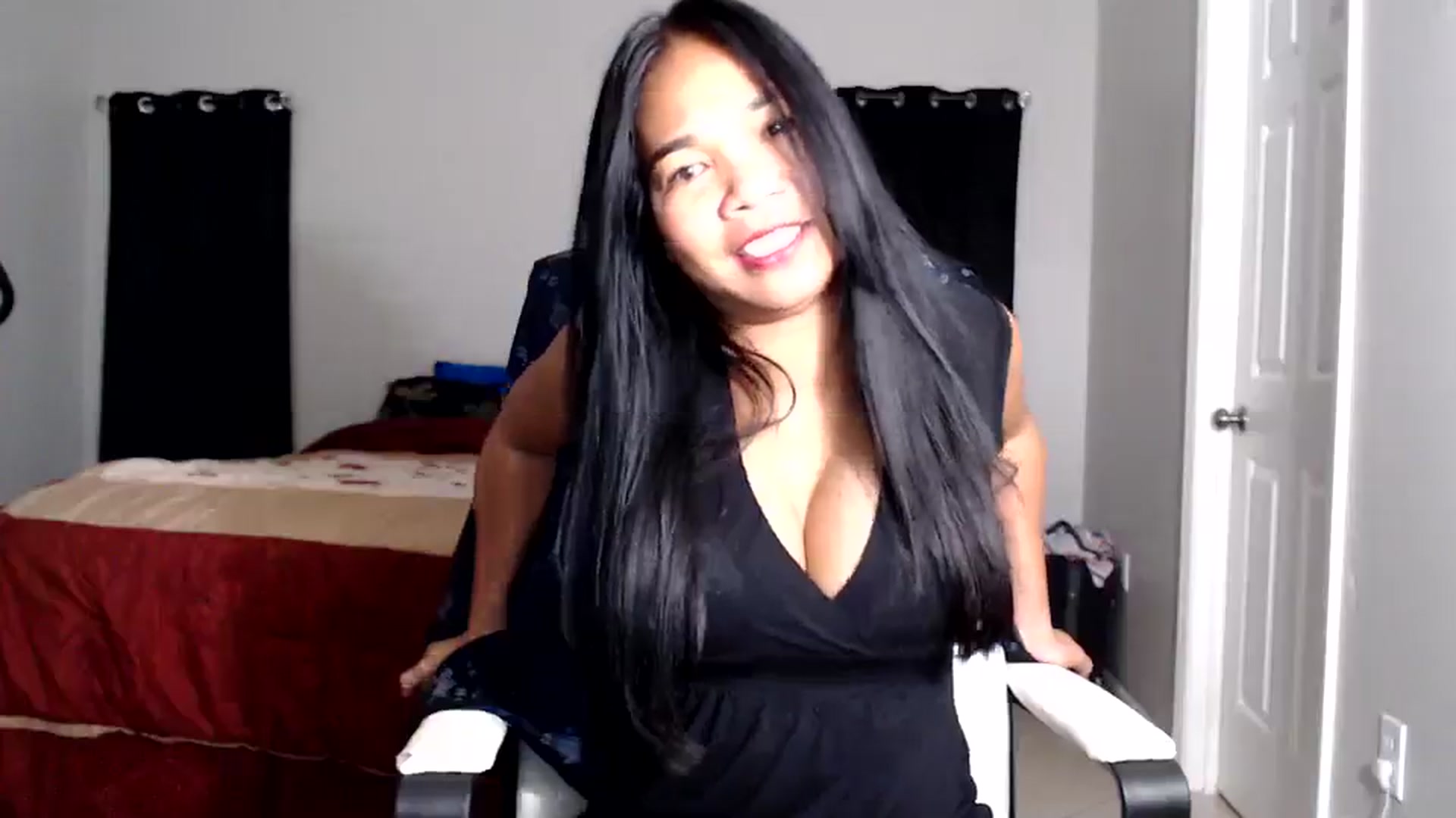 Gallery image thumbnail from Littlekai2025's myfreecams stream on, 07/23/2025, 02:34 image 2 of 20