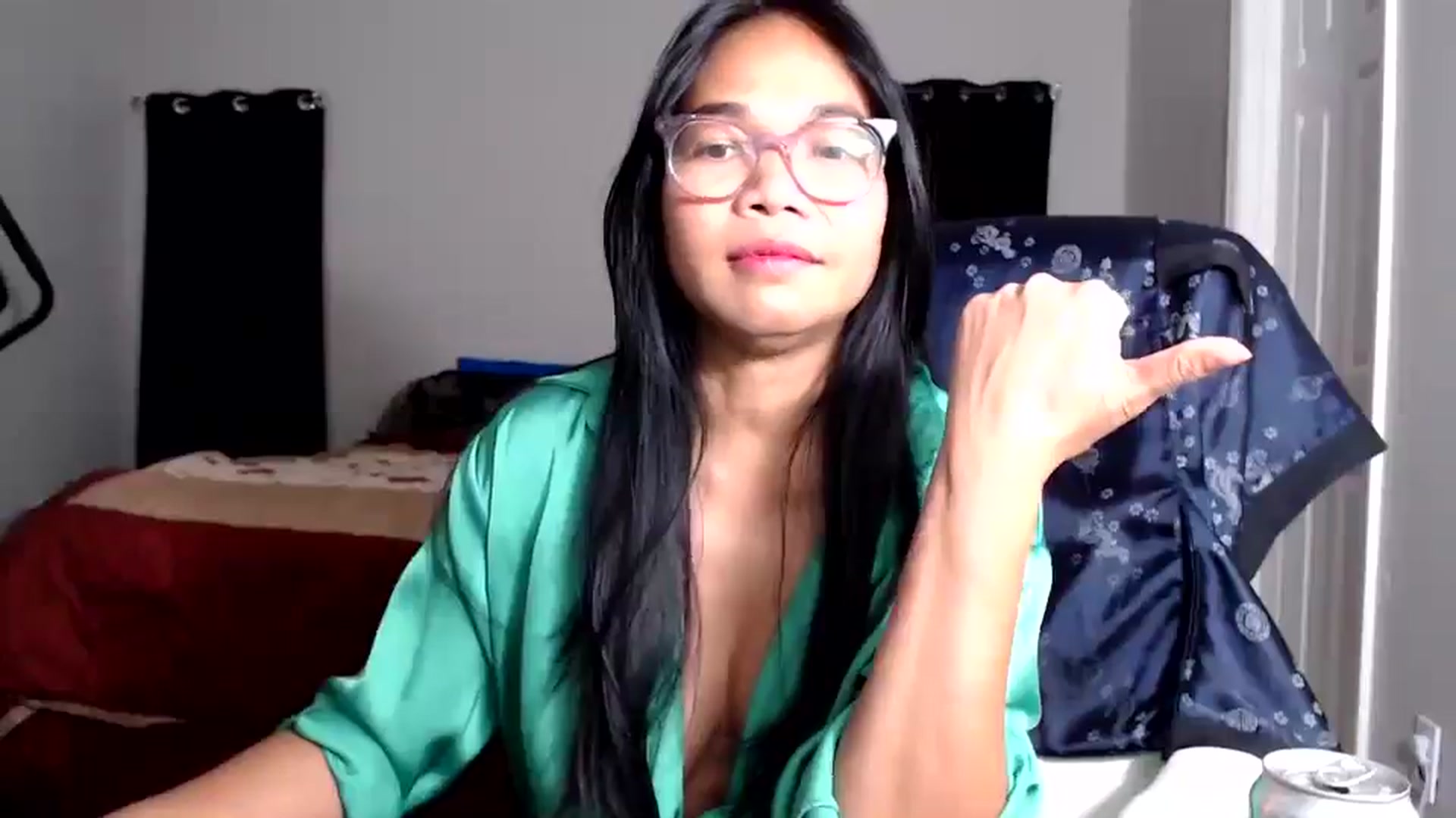 Gallery image thumbnail from Littlekai2025's myfreecams stream on, 07/24/2025, 03:53 image 17 of 20