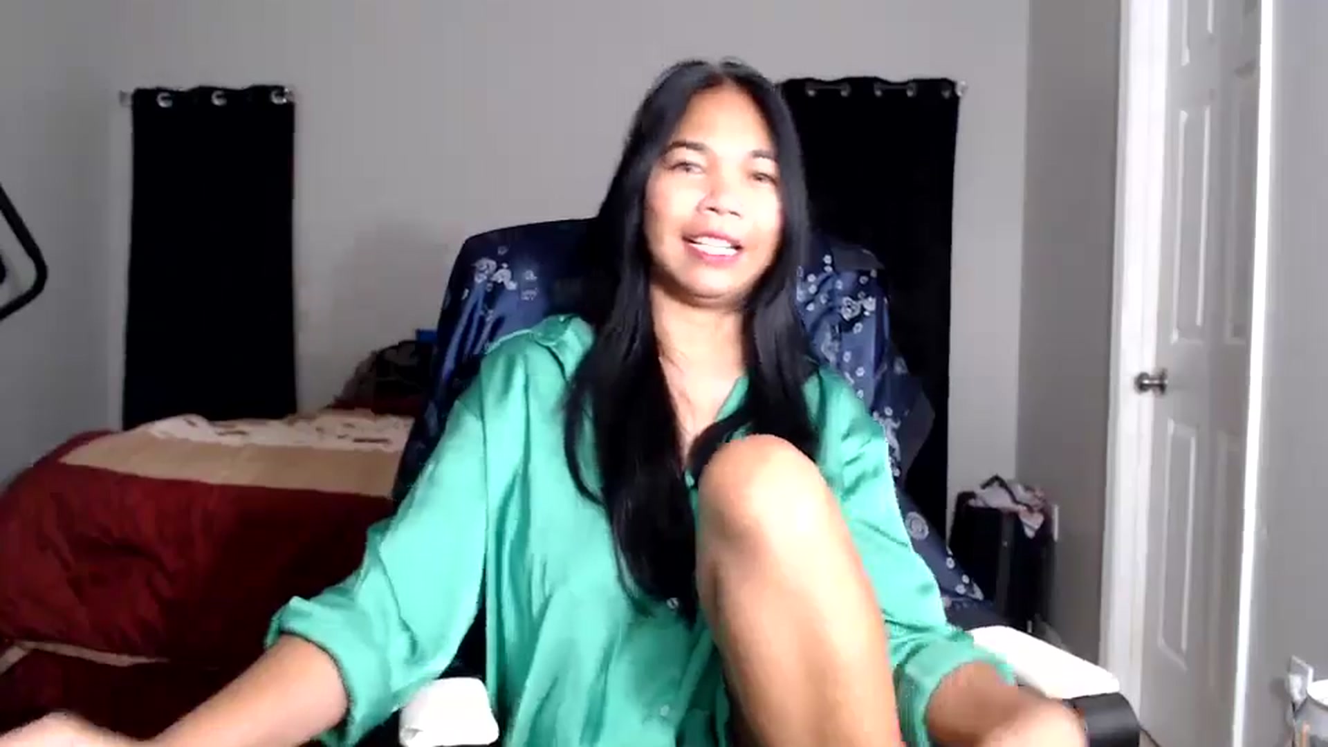 Gallery image thumbnail from Littlekai2025's myfreecams stream on, 07/24/2025, 03:53 image 8 of 20