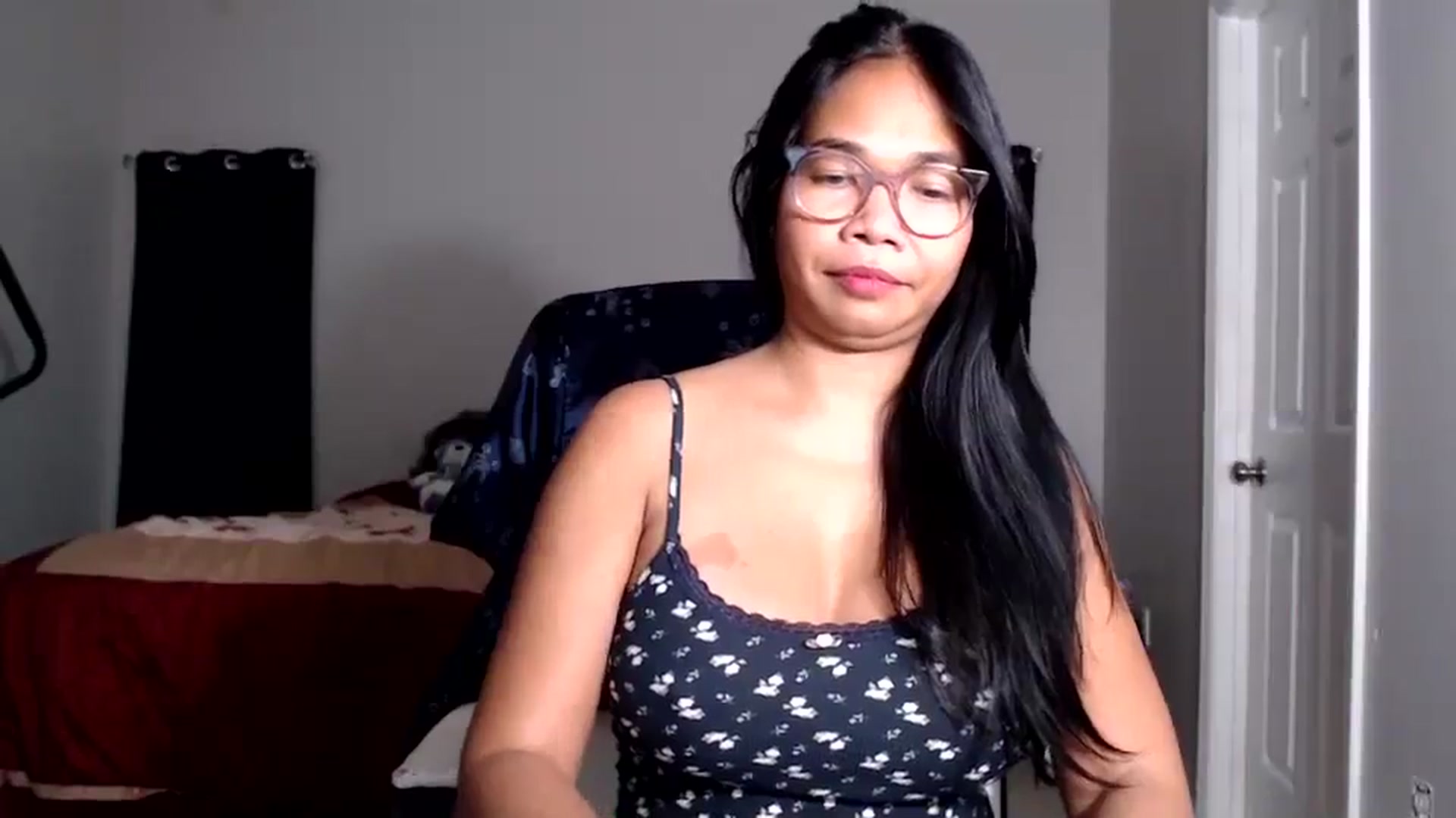 Gallery image thumbnail from Littlekai2025's myfreecams stream on, 07/27/2025, 04:44 image 10 of 20