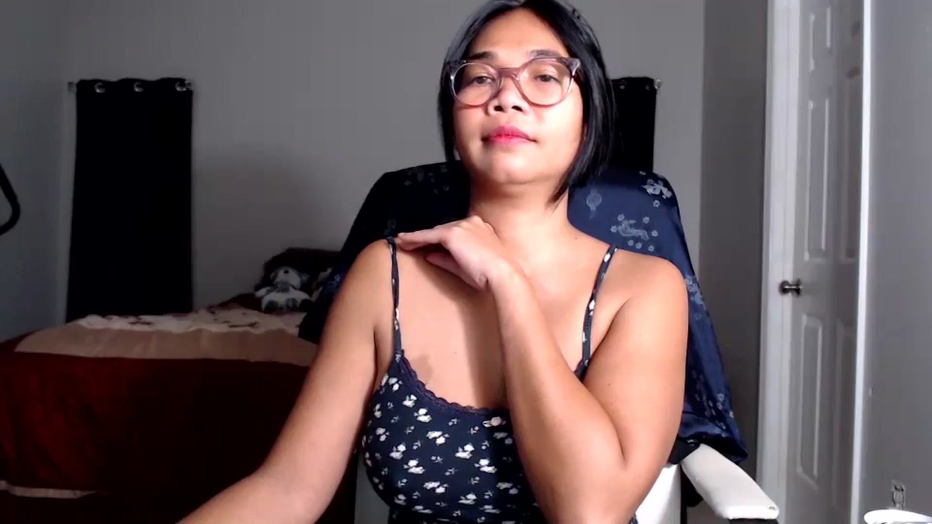 Gallery image thumbnail from Littlekai2025's myfreecams stream on, 07/27/2025, 04:44 image 14 of 20