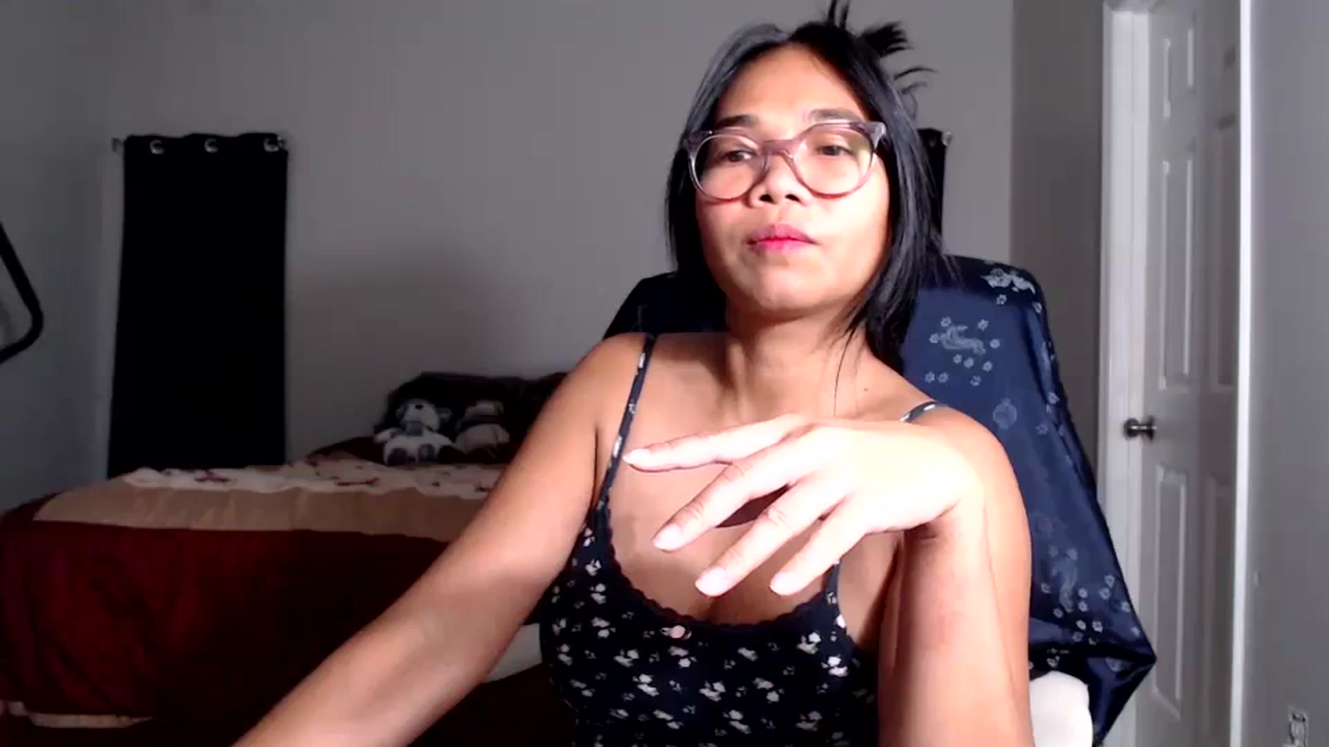 Gallery image thumbnail from Littlekai2025's myfreecams stream on, 07/27/2025, 04:44 image 5 of 20