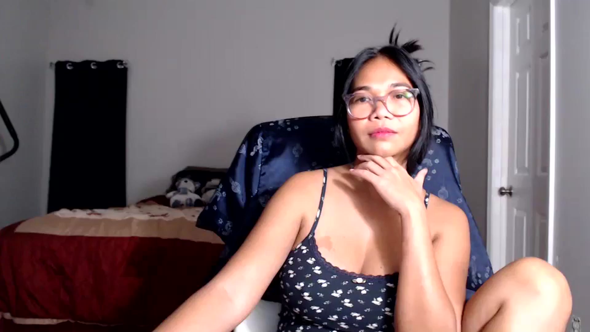 Gallery image thumbnail from Littlekai2025's myfreecams stream on, 07/27/2025, 04:44 image 7 of 20