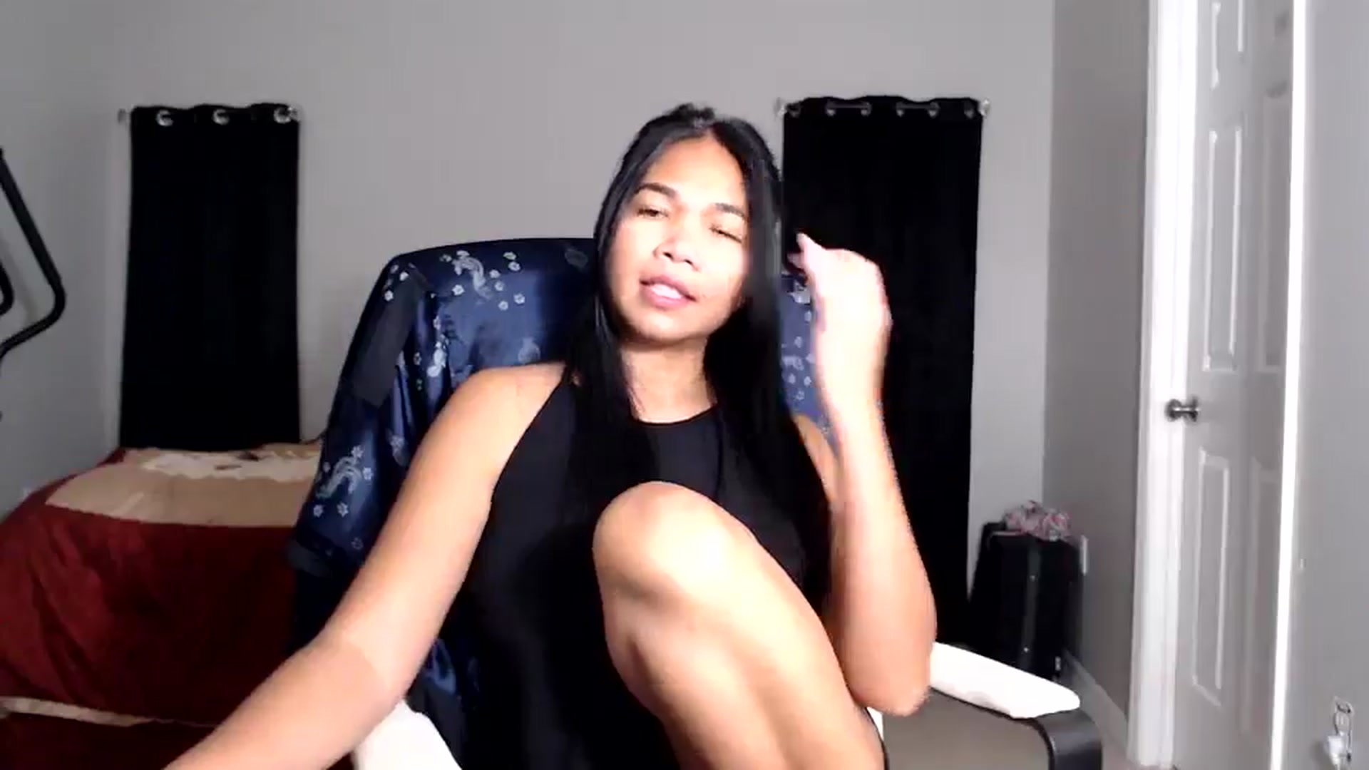 Gallery image thumbnail from Littlekai2025's myfreecams stream on, 07/28/2025, 02:42 image 5 of 20