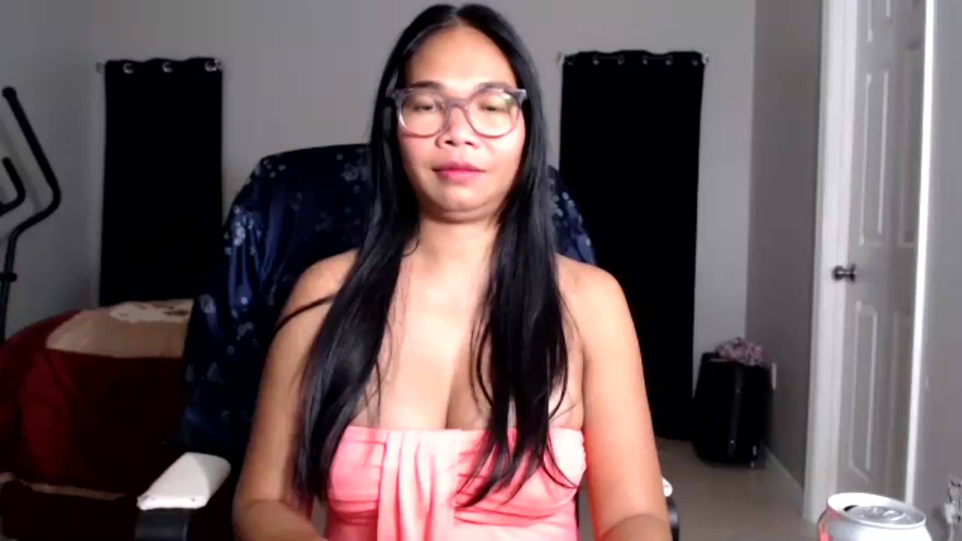 Gallery image thumbnail from Littlekai2025's myfreecams stream on, 07/30/2025, 04:32 image 8 of 20