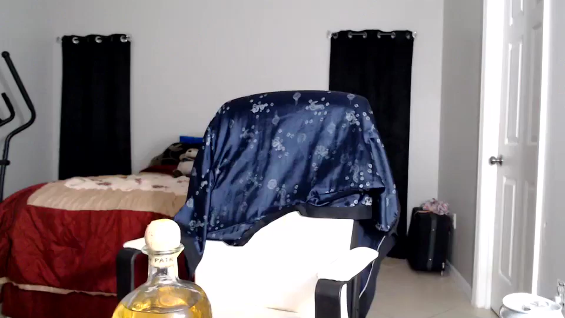 Gallery image thumbnail from Littlekai2025's myfreecams stream on, 07/30/2025, 04:32 image 13 of 20